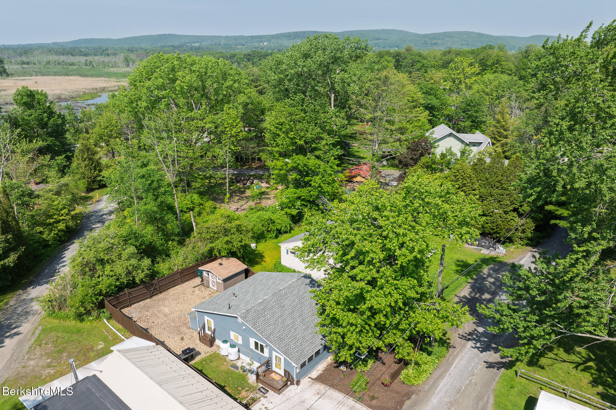 13 Pine Rd