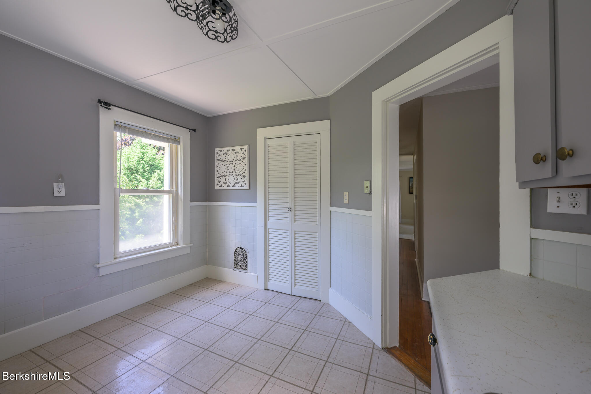 36 Tucker St