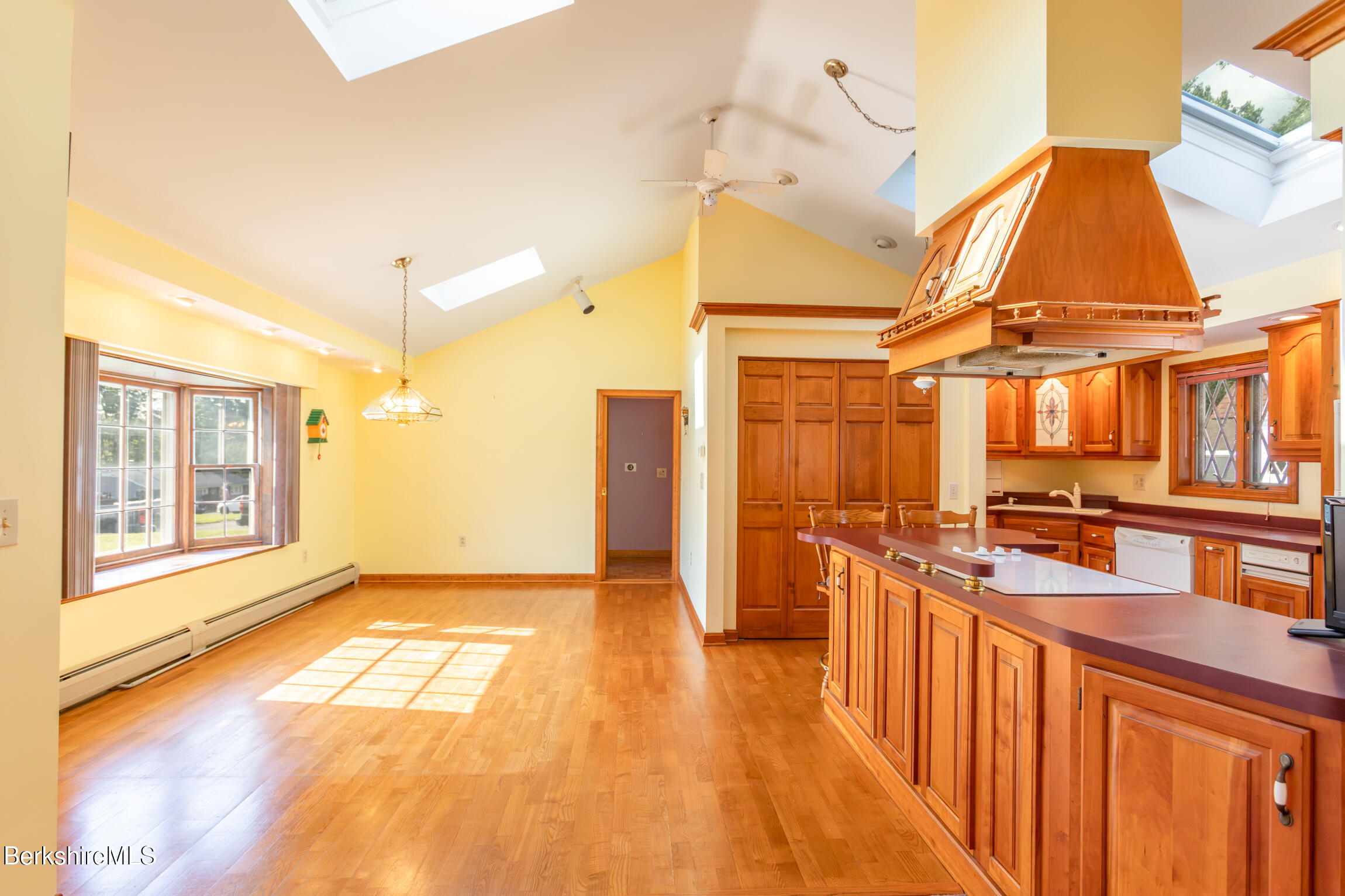 36 Edgemere Rd