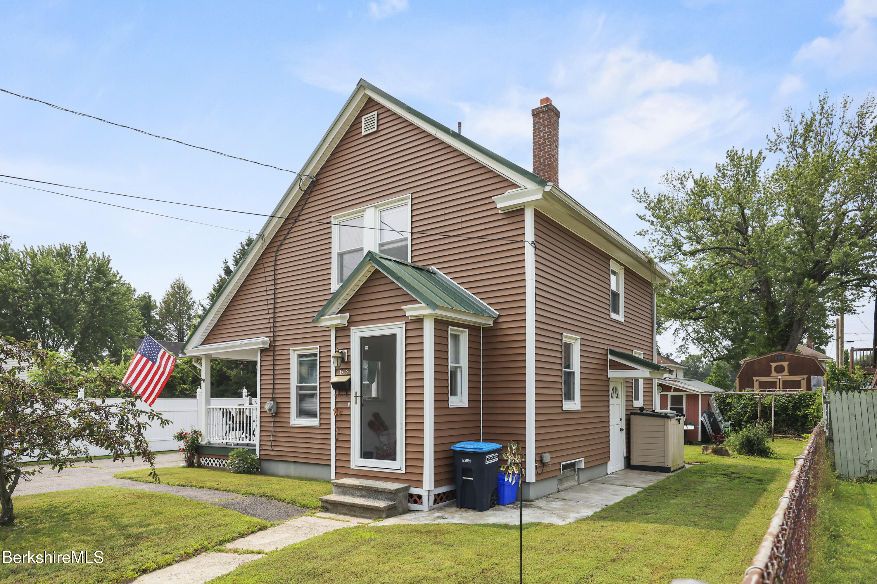 63 Reuter Ave