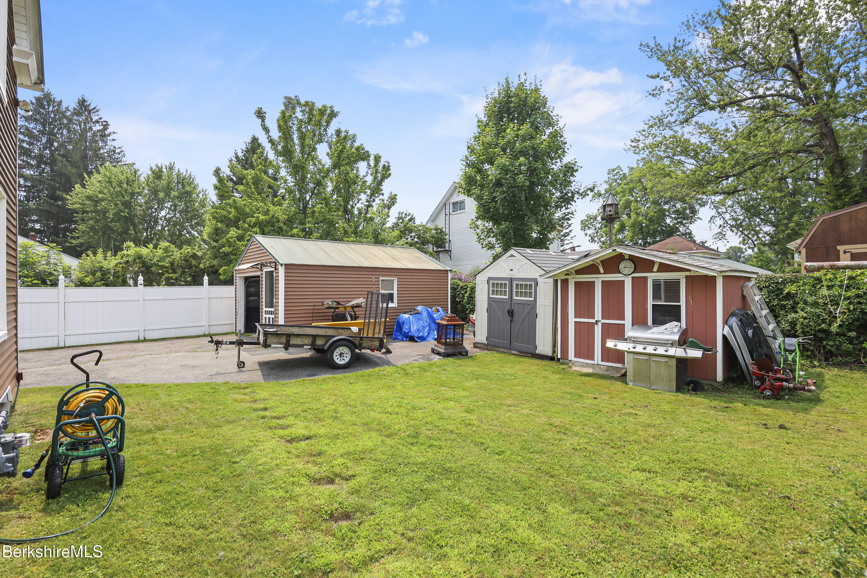 63 Reuter Ave