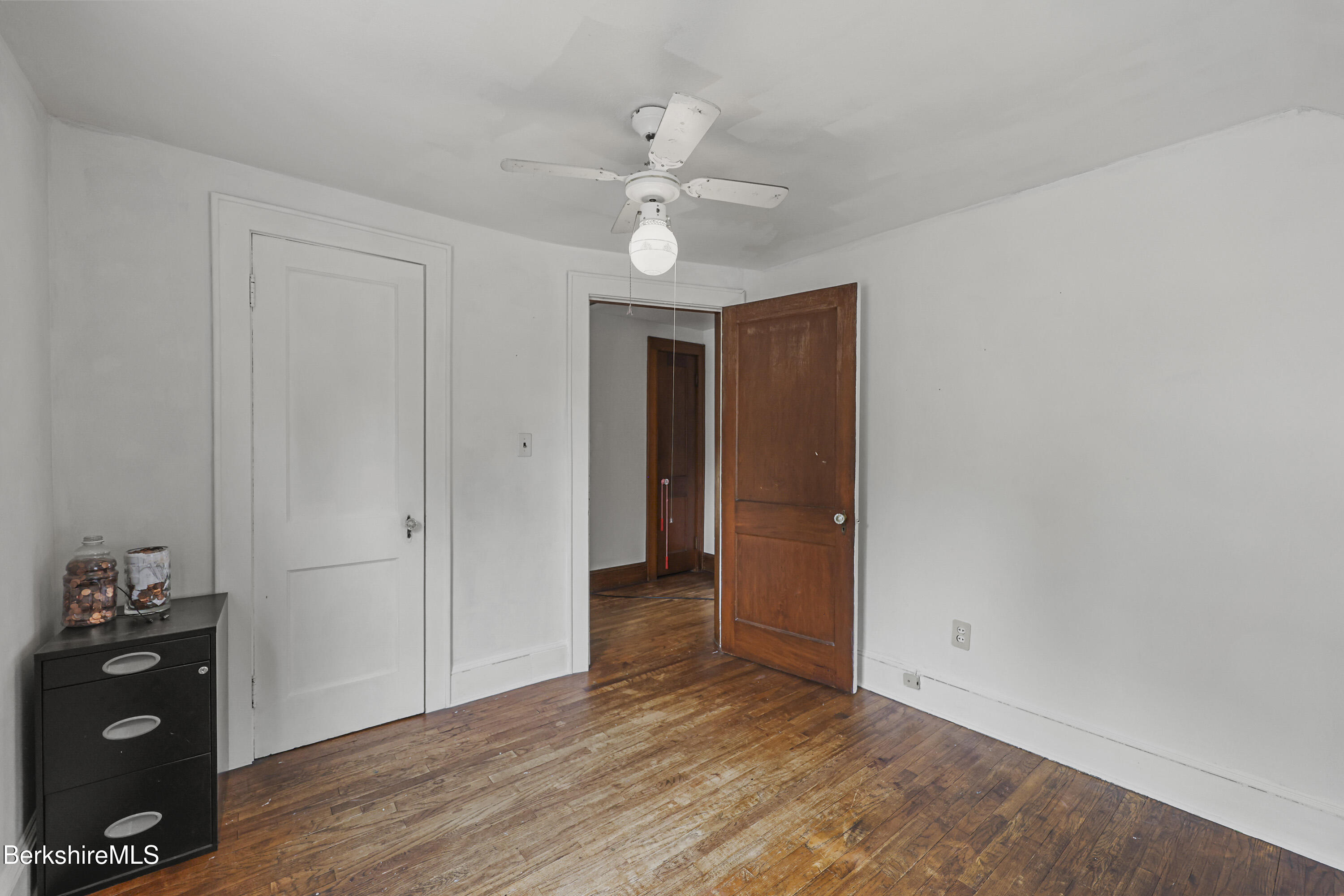 63 Reuter Ave