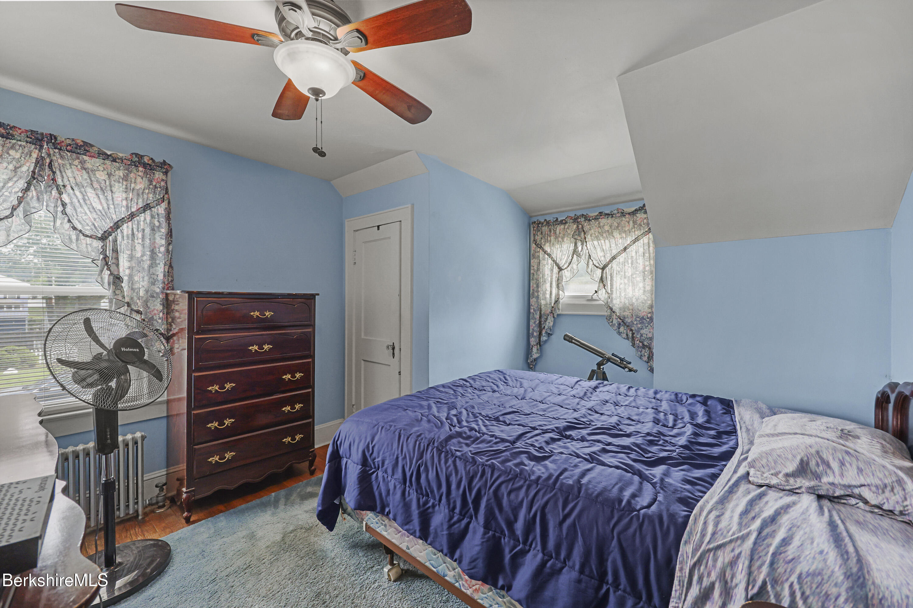 63 Reuter Ave