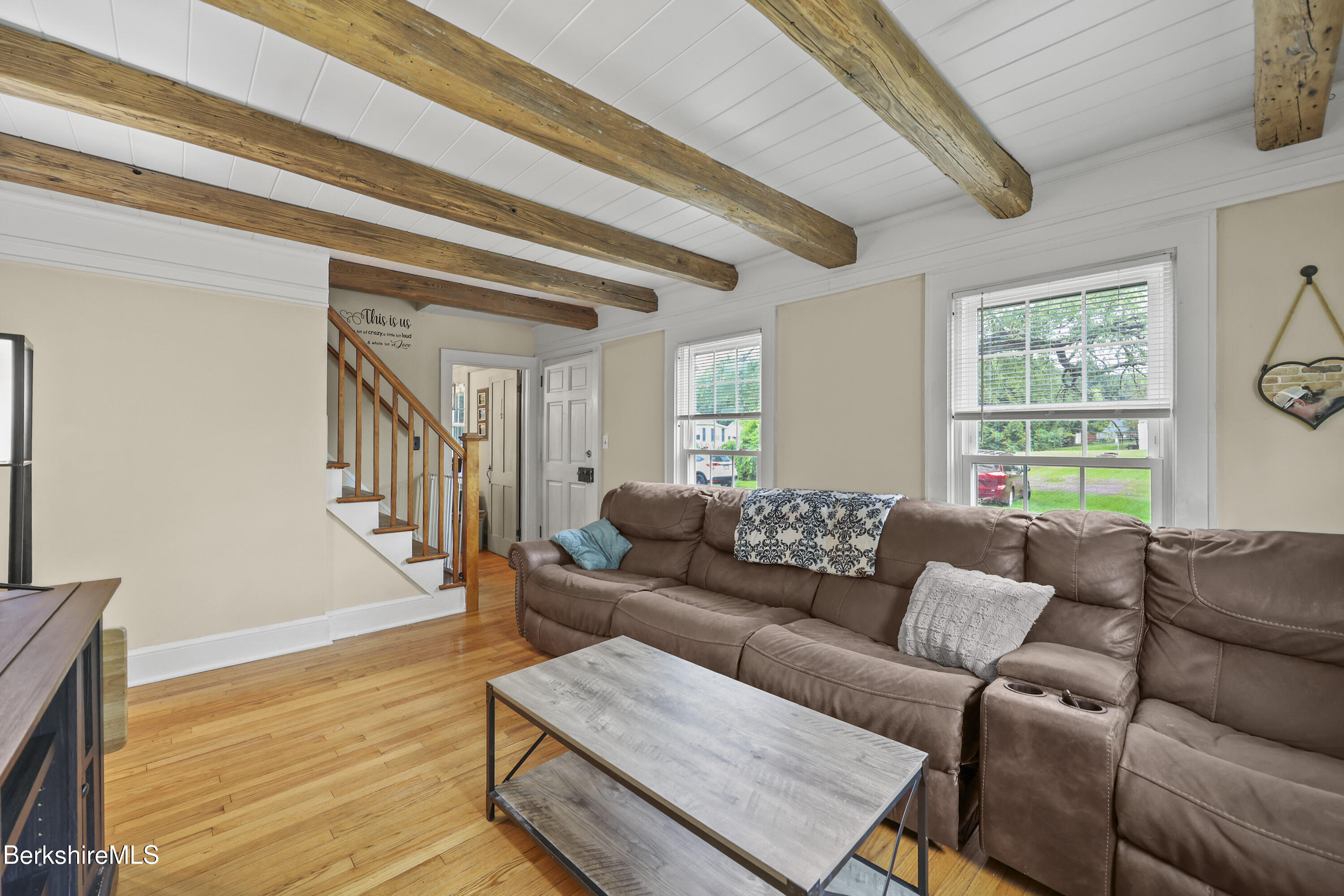 3 Tampa Ct, Pittsfield