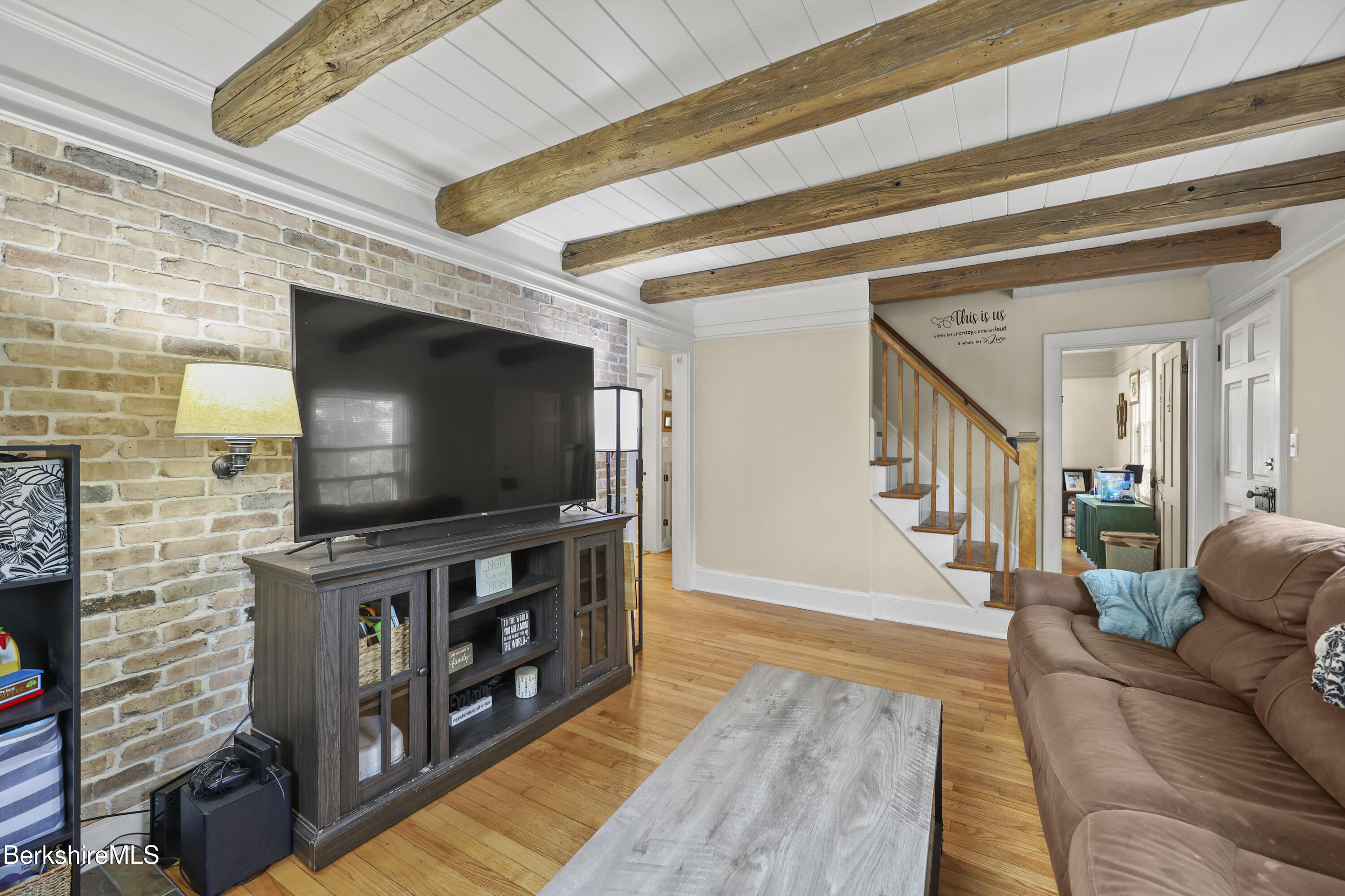 3 Tampa Ct, Pittsfield