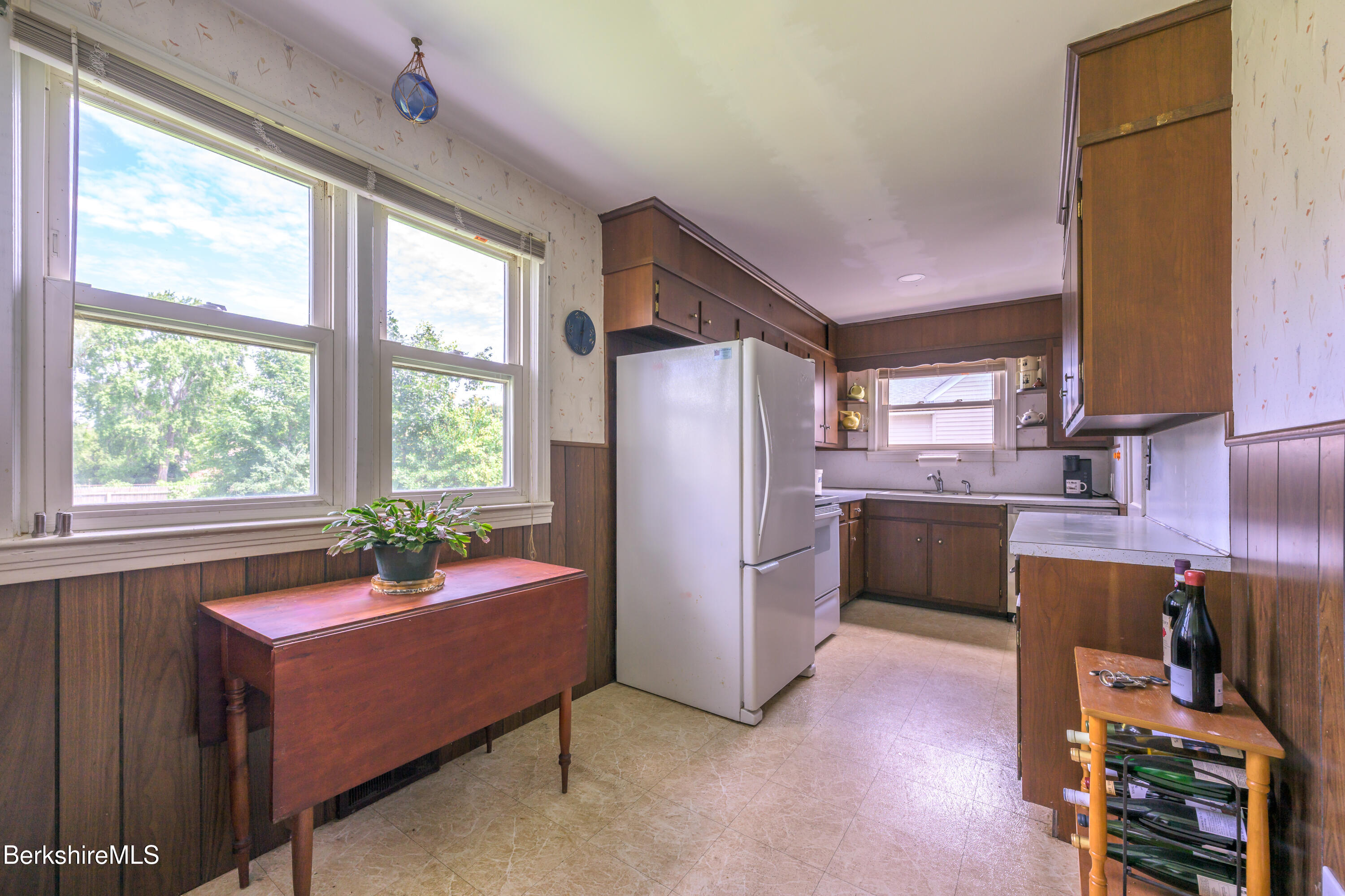 11 Sampson Pkwy