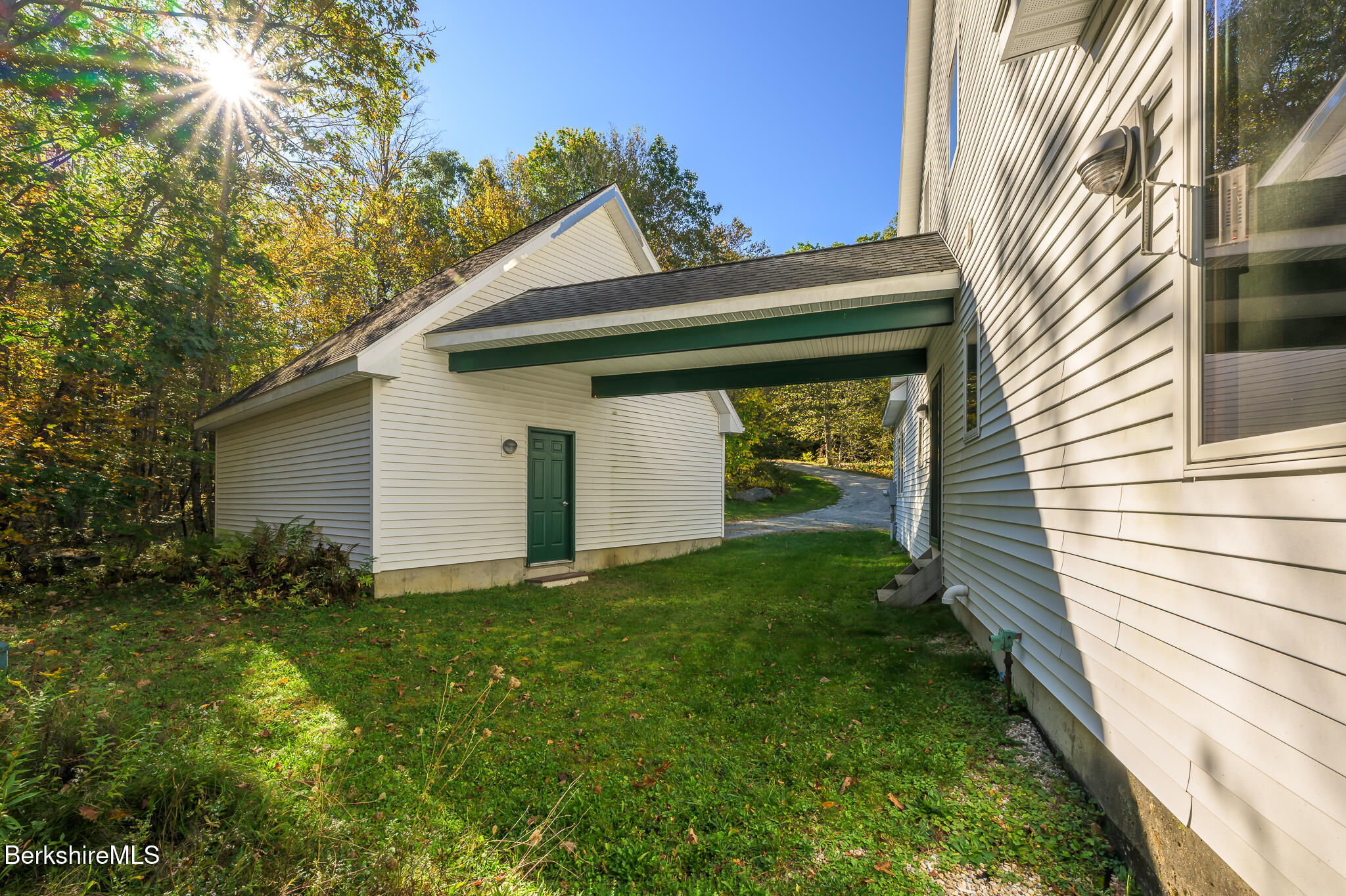 38 Norton Road Ext