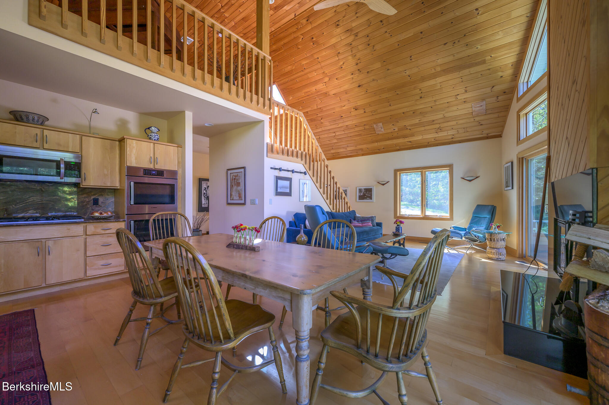 38 Norton Road Ext