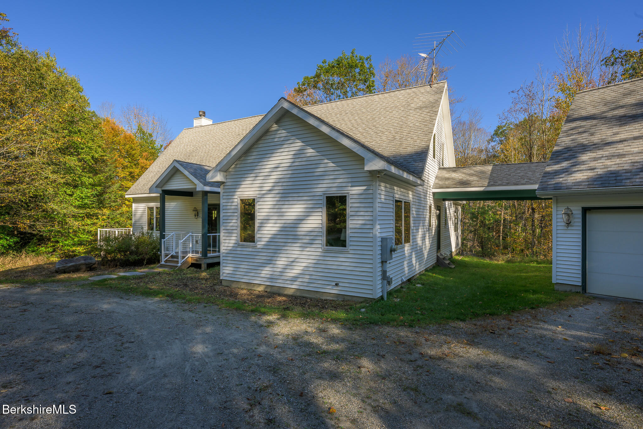 38 Norton Road Ext