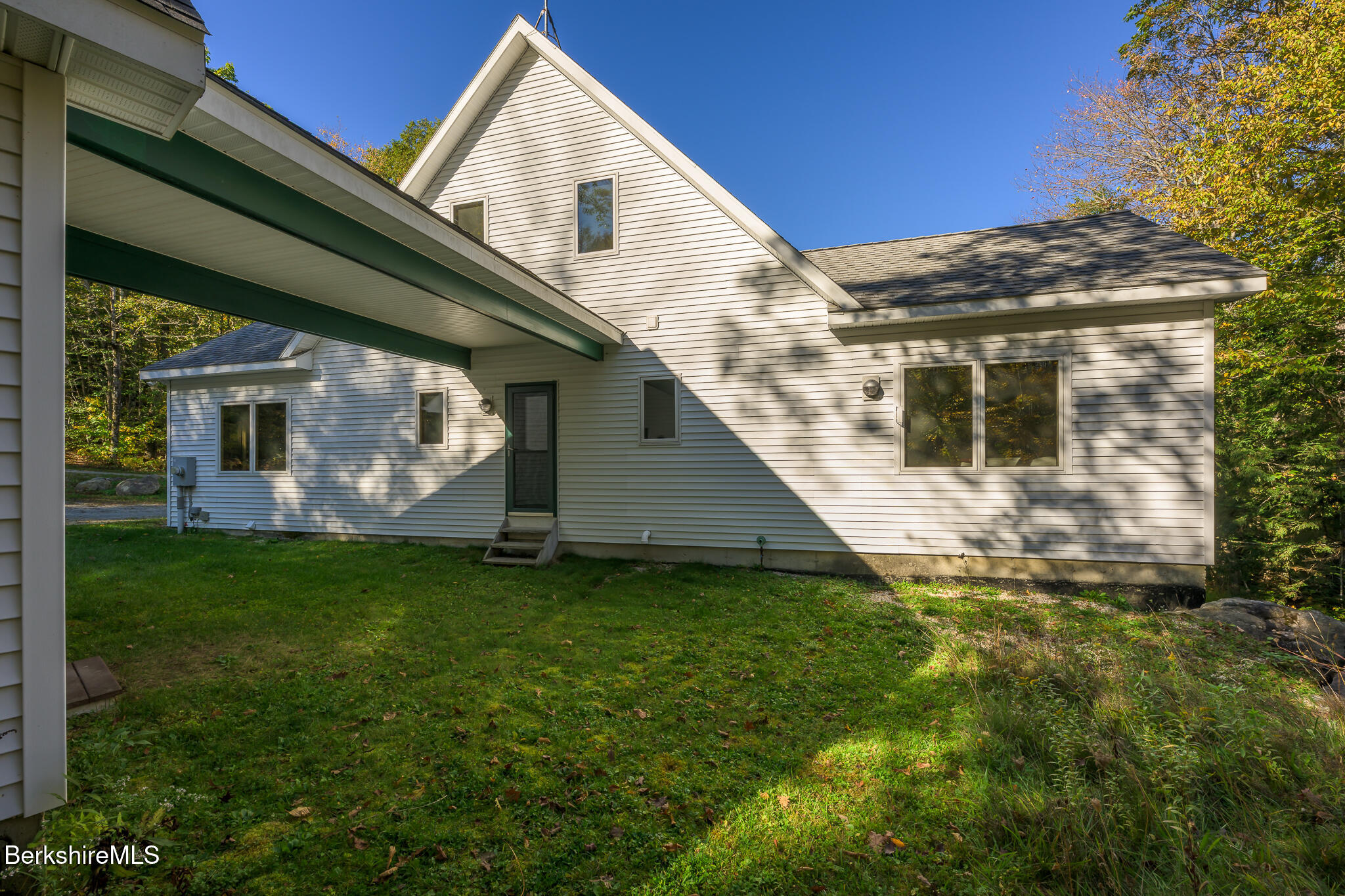 38 Norton Road Ext
