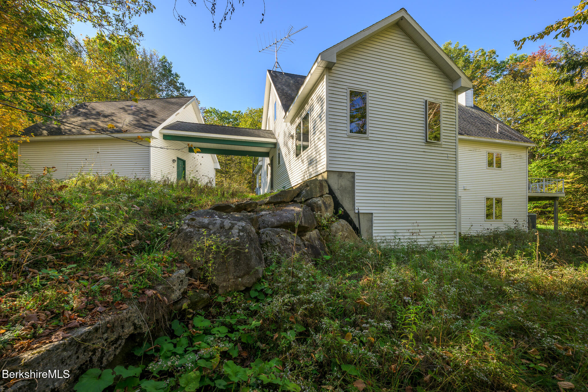 38 Norton Road Ext