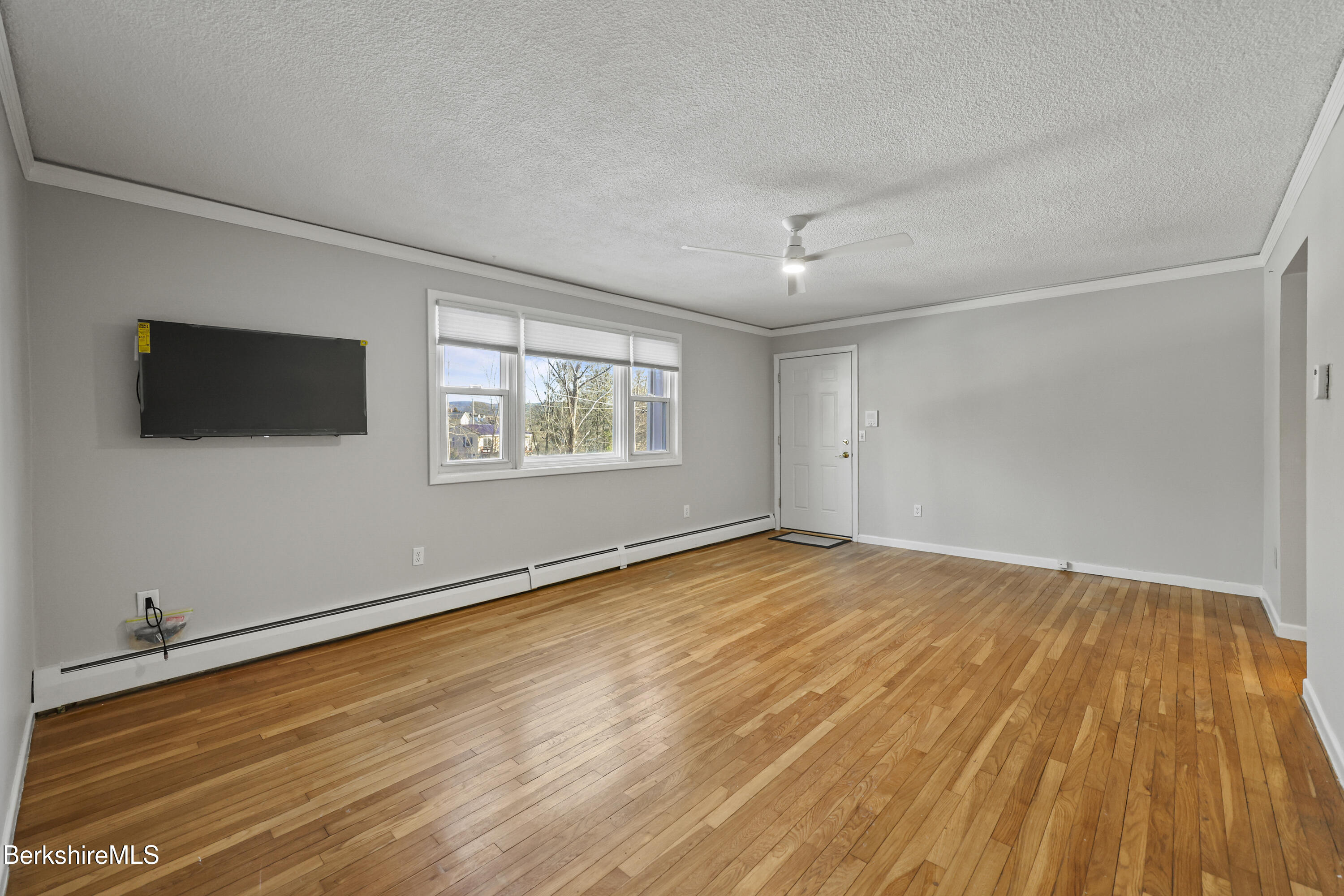 6-2 Morgan Manor 6-2