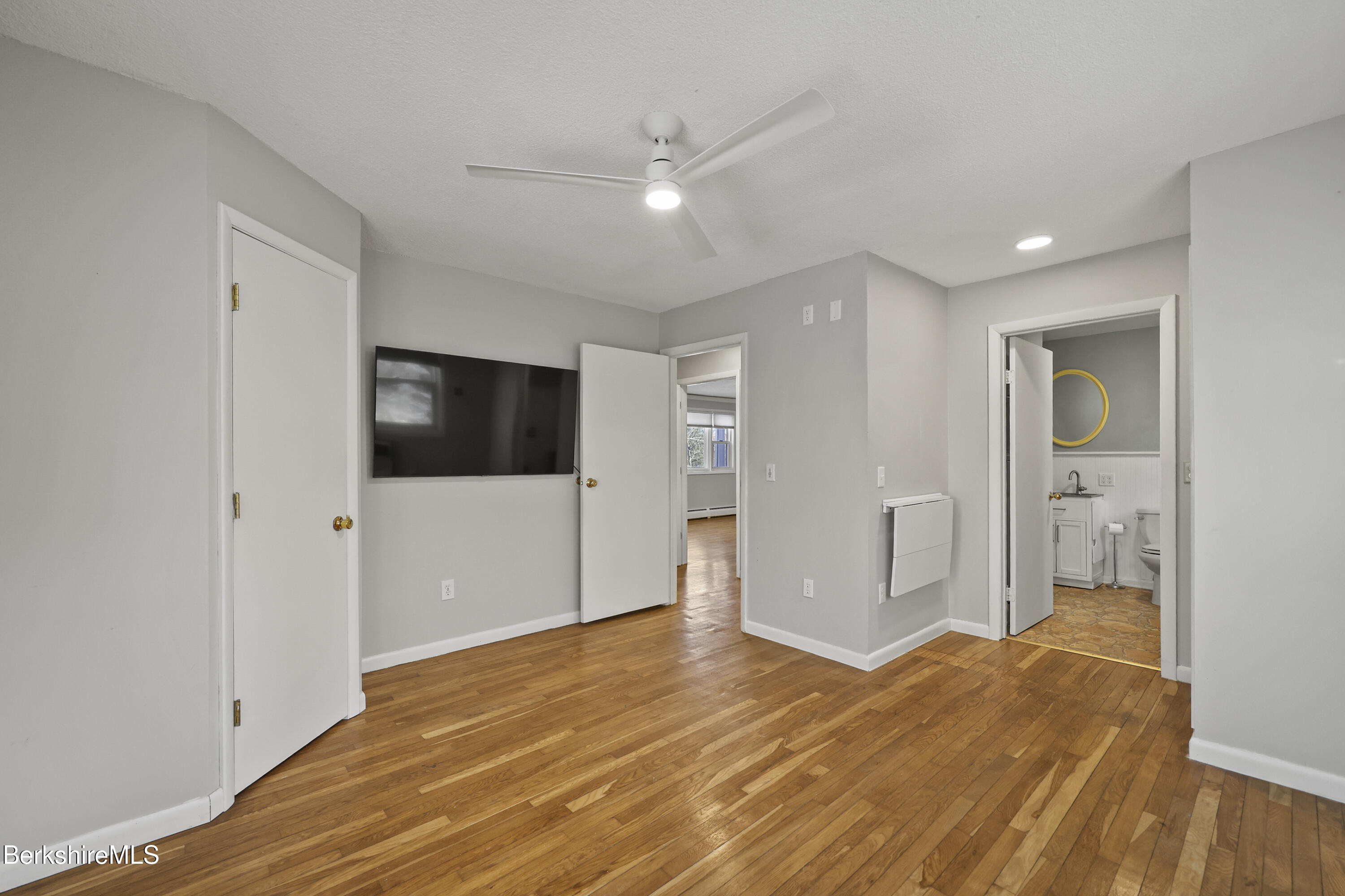 6-2 Morgan Manor 6-2