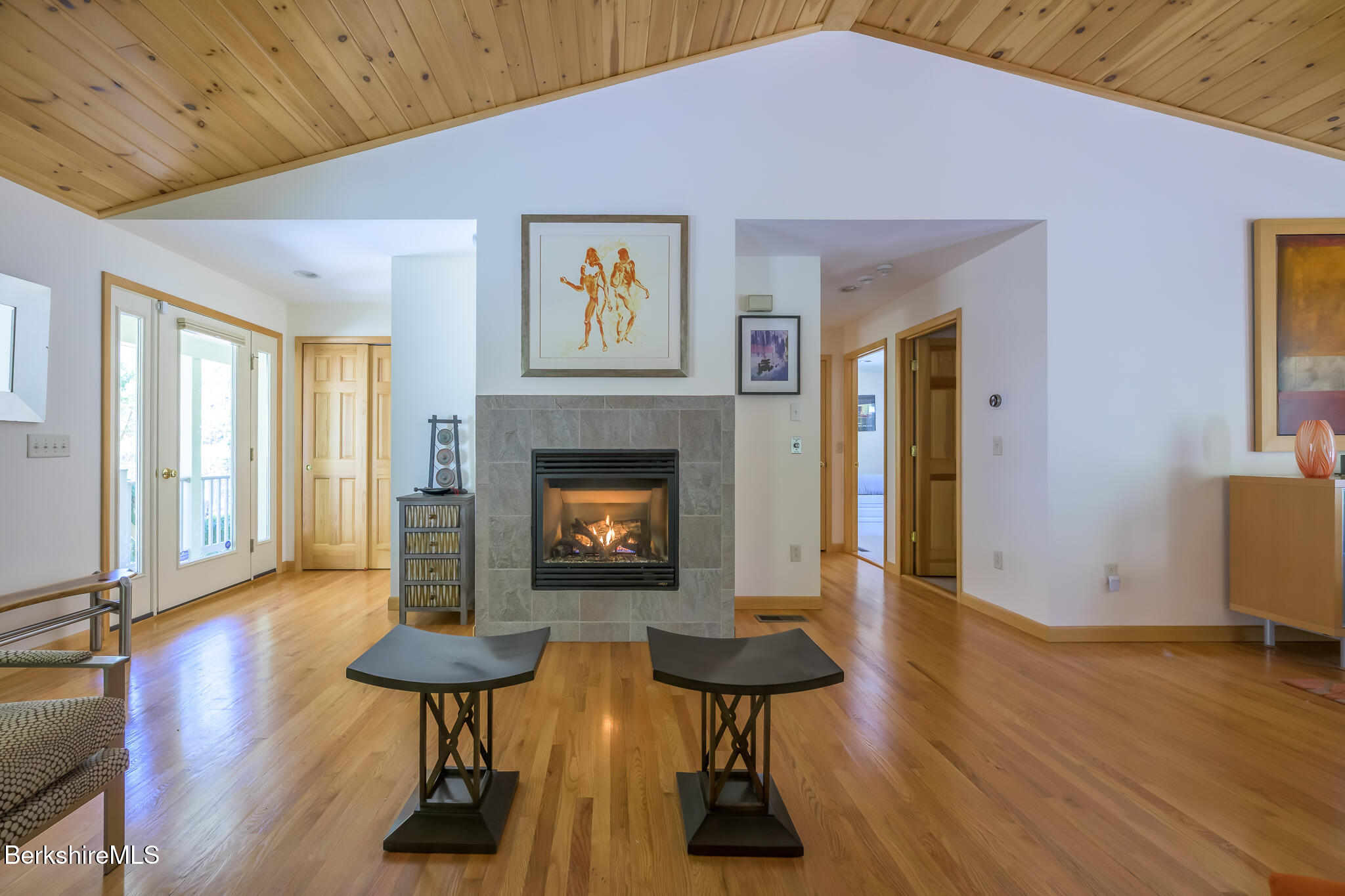 545 Center Rd