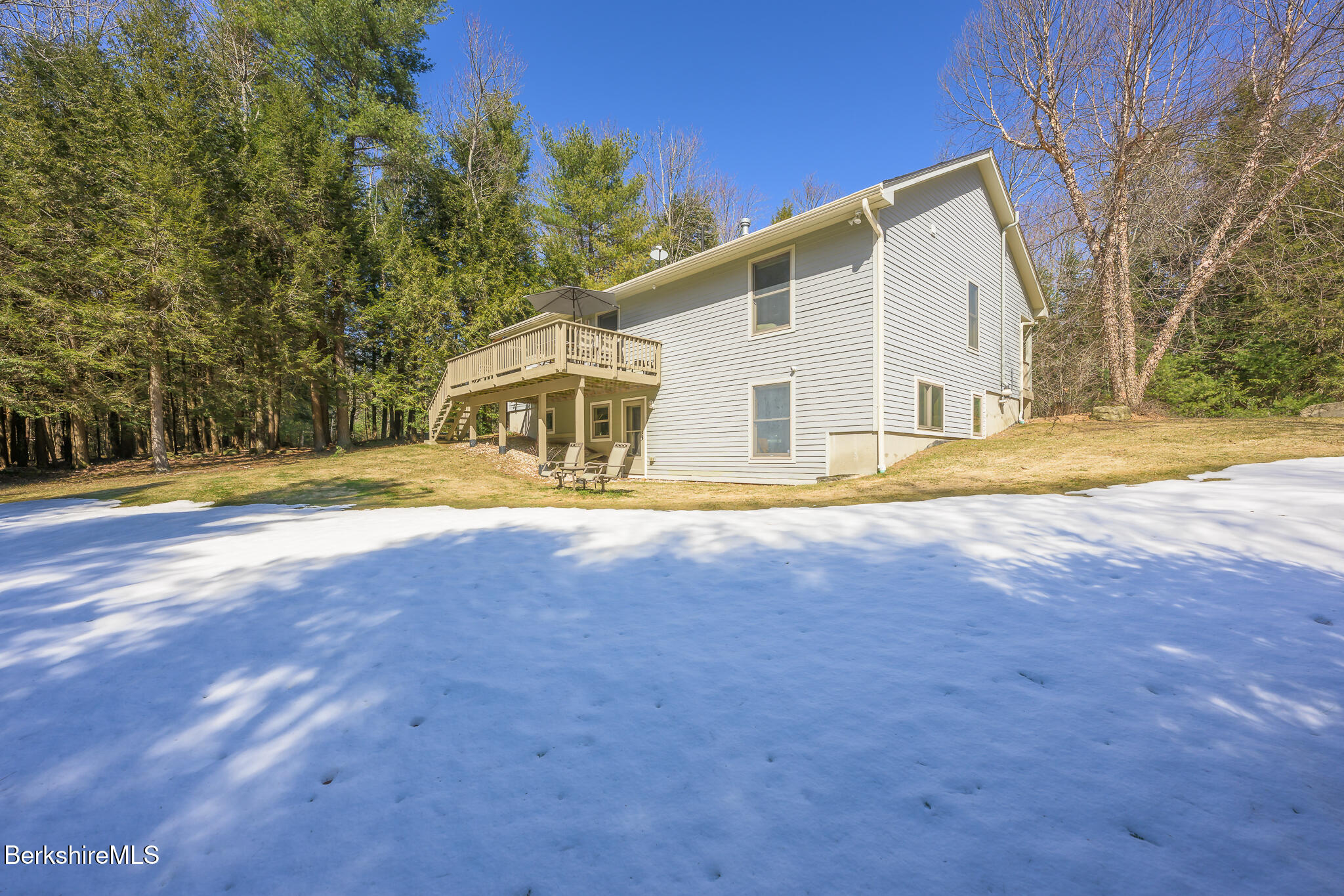 545 Center Rd
