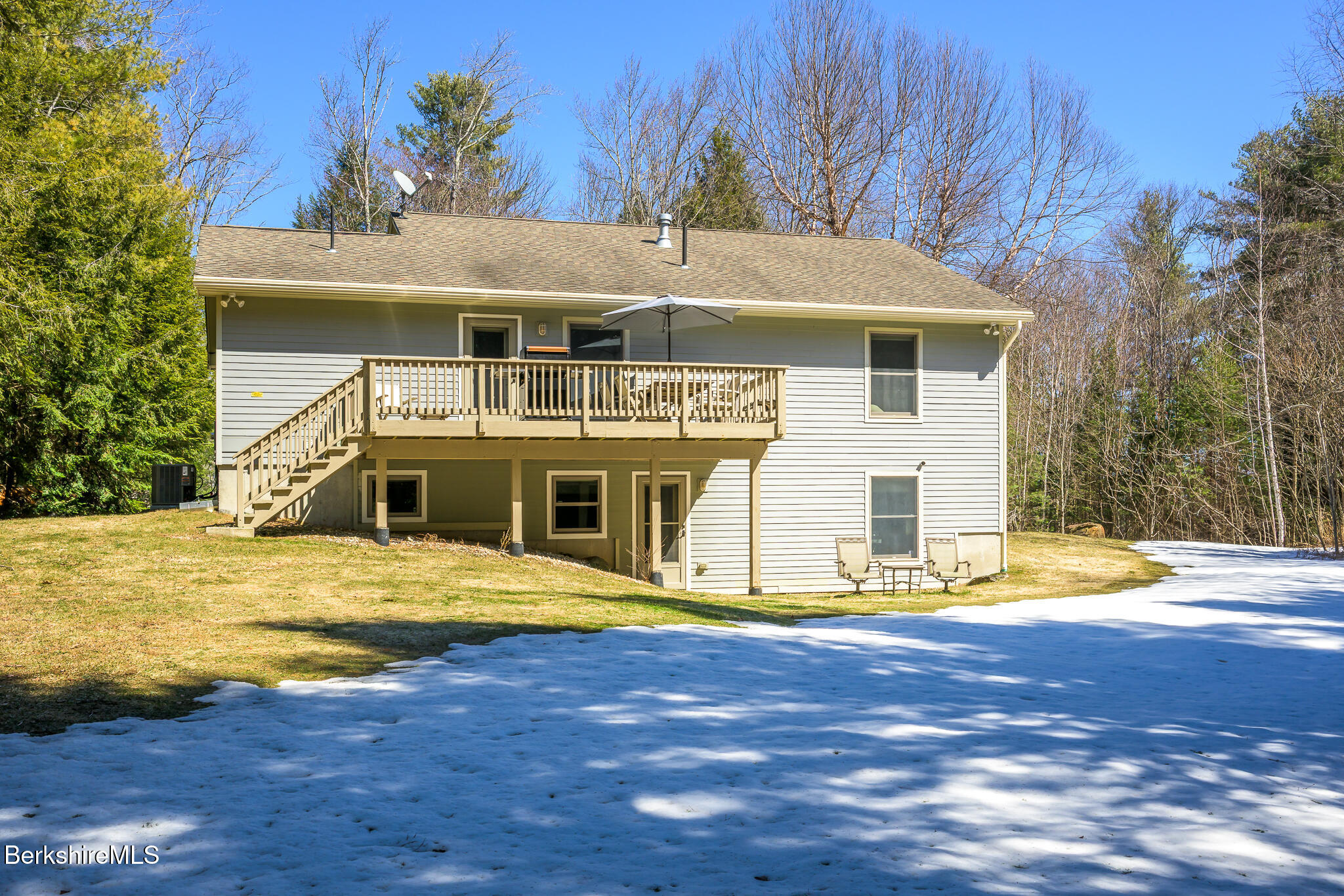 545 Center Rd