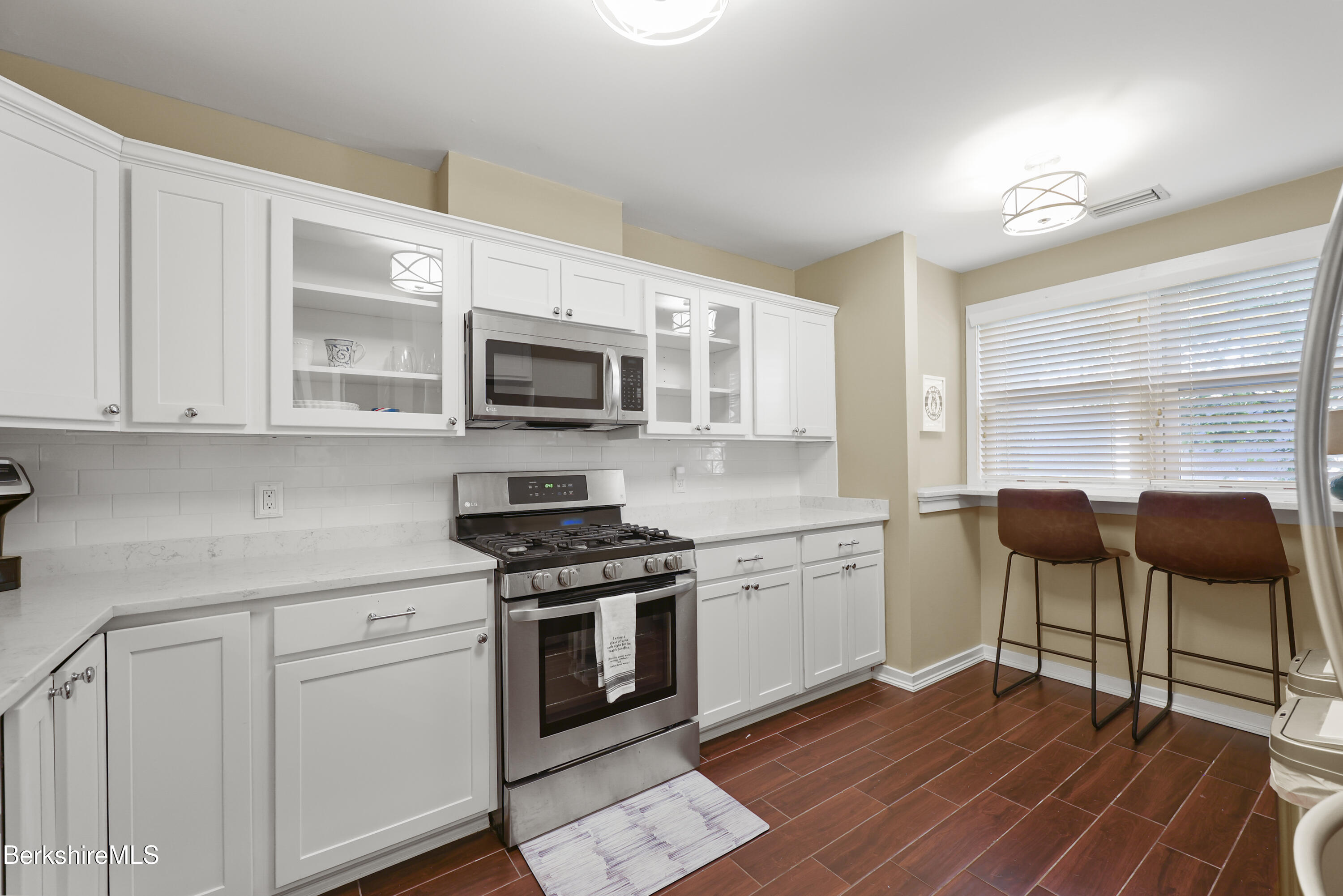 80 Taconic Ave 8