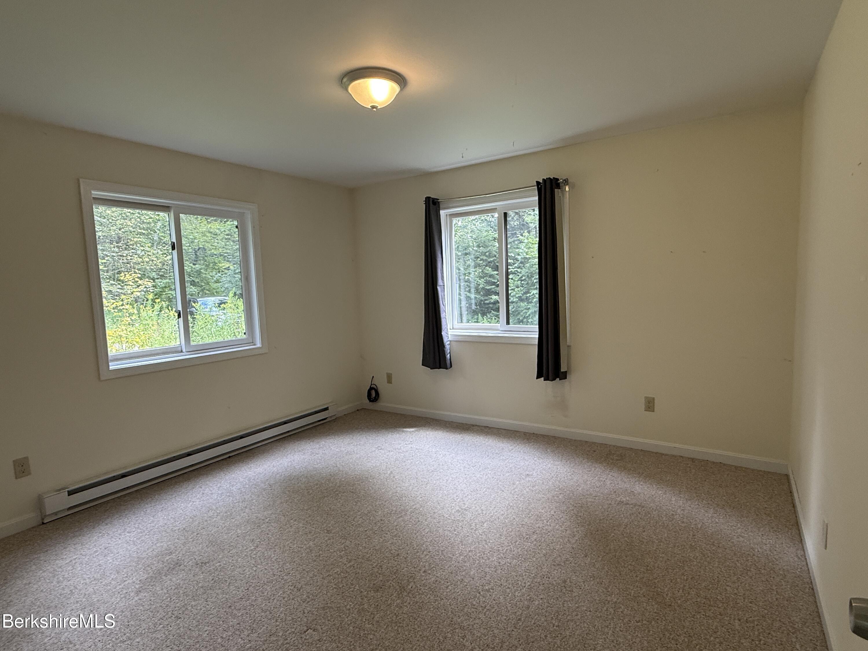 233 Gentian Hollow