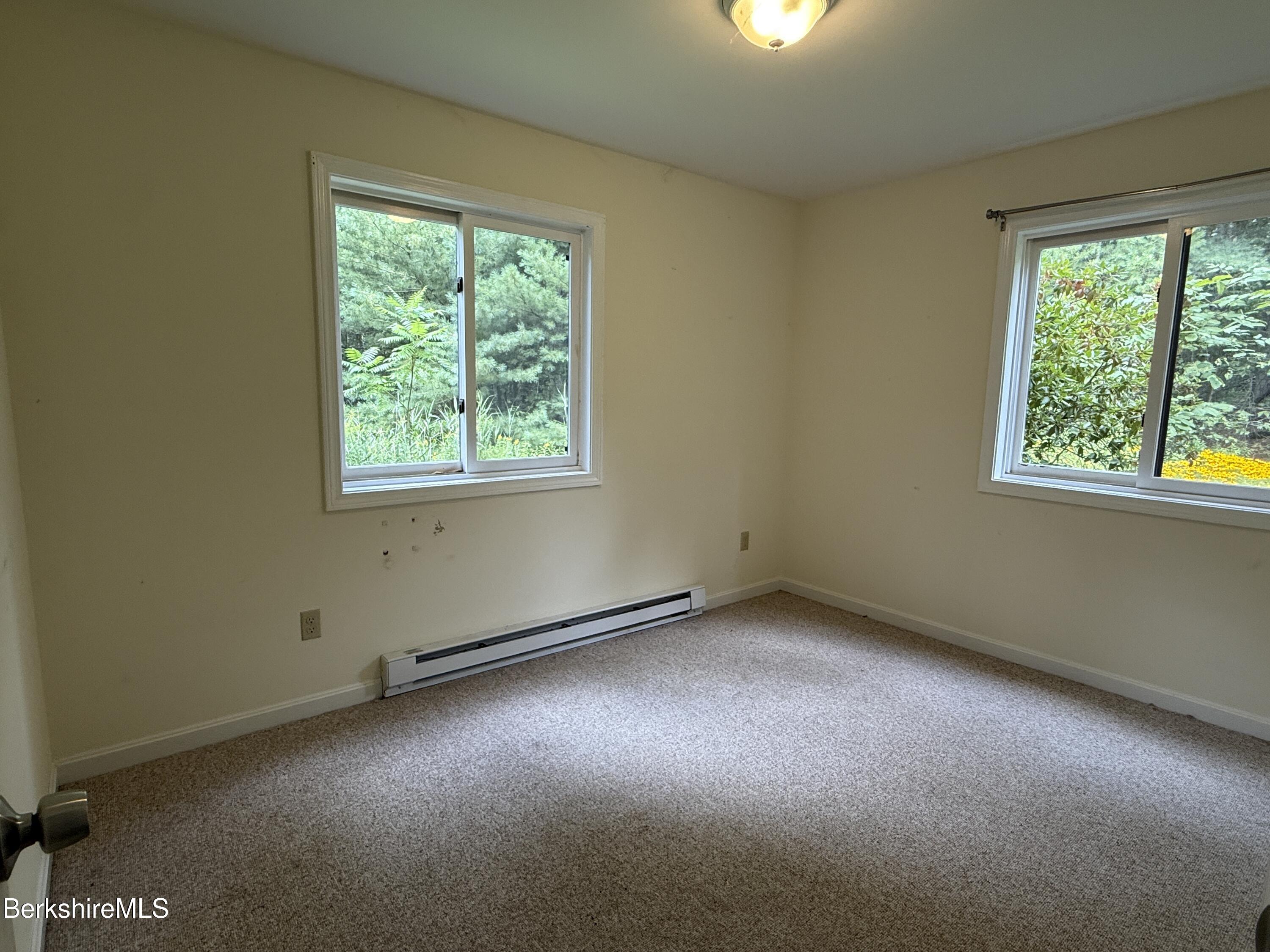 233 Gentian Hollow