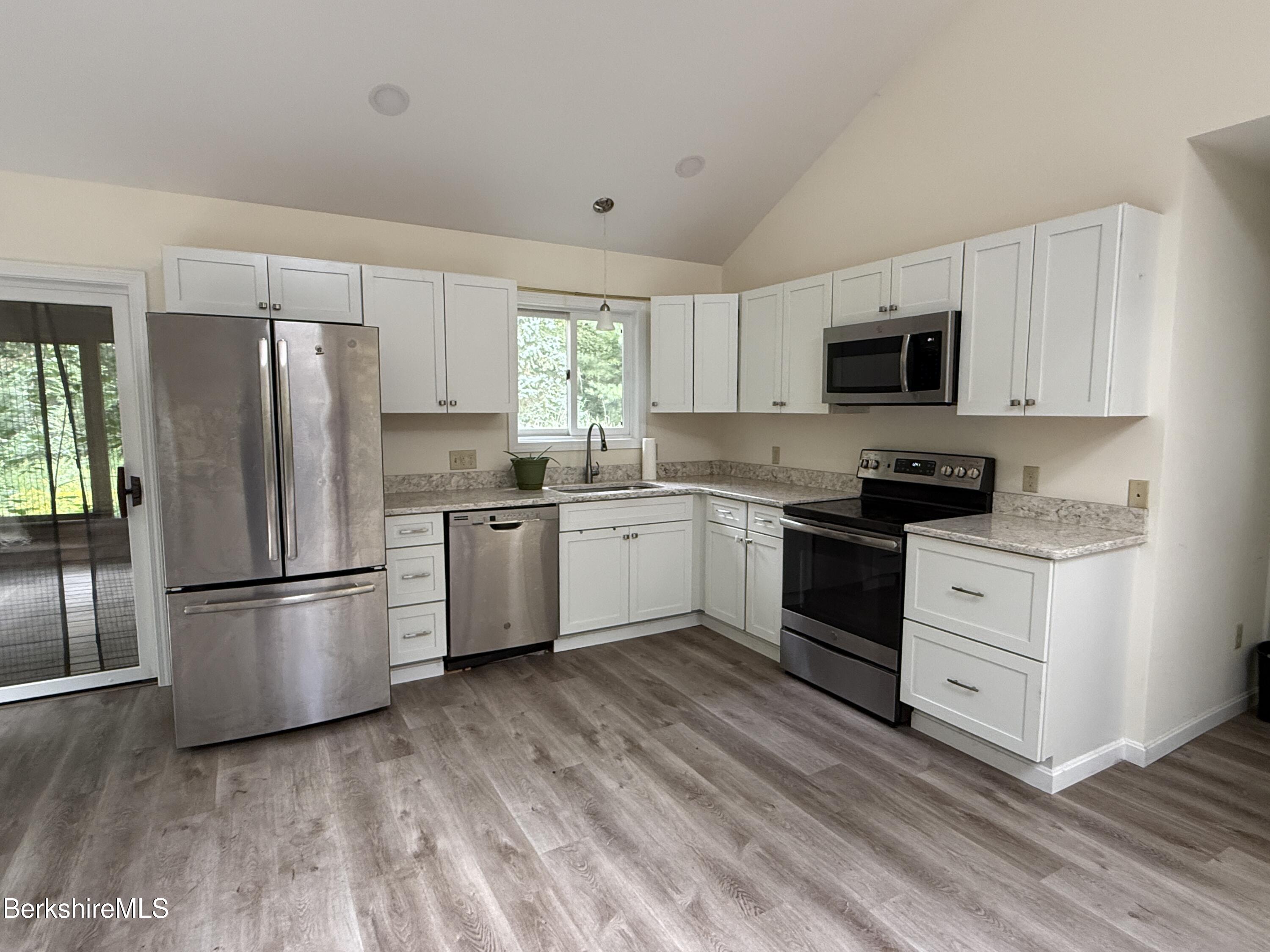 233 Gentian Hollow