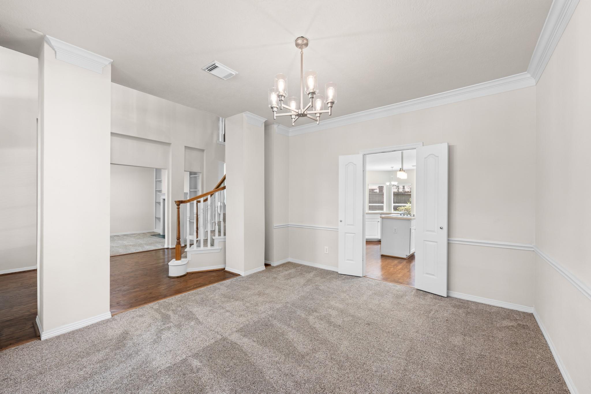 6923 Queensclub Drive