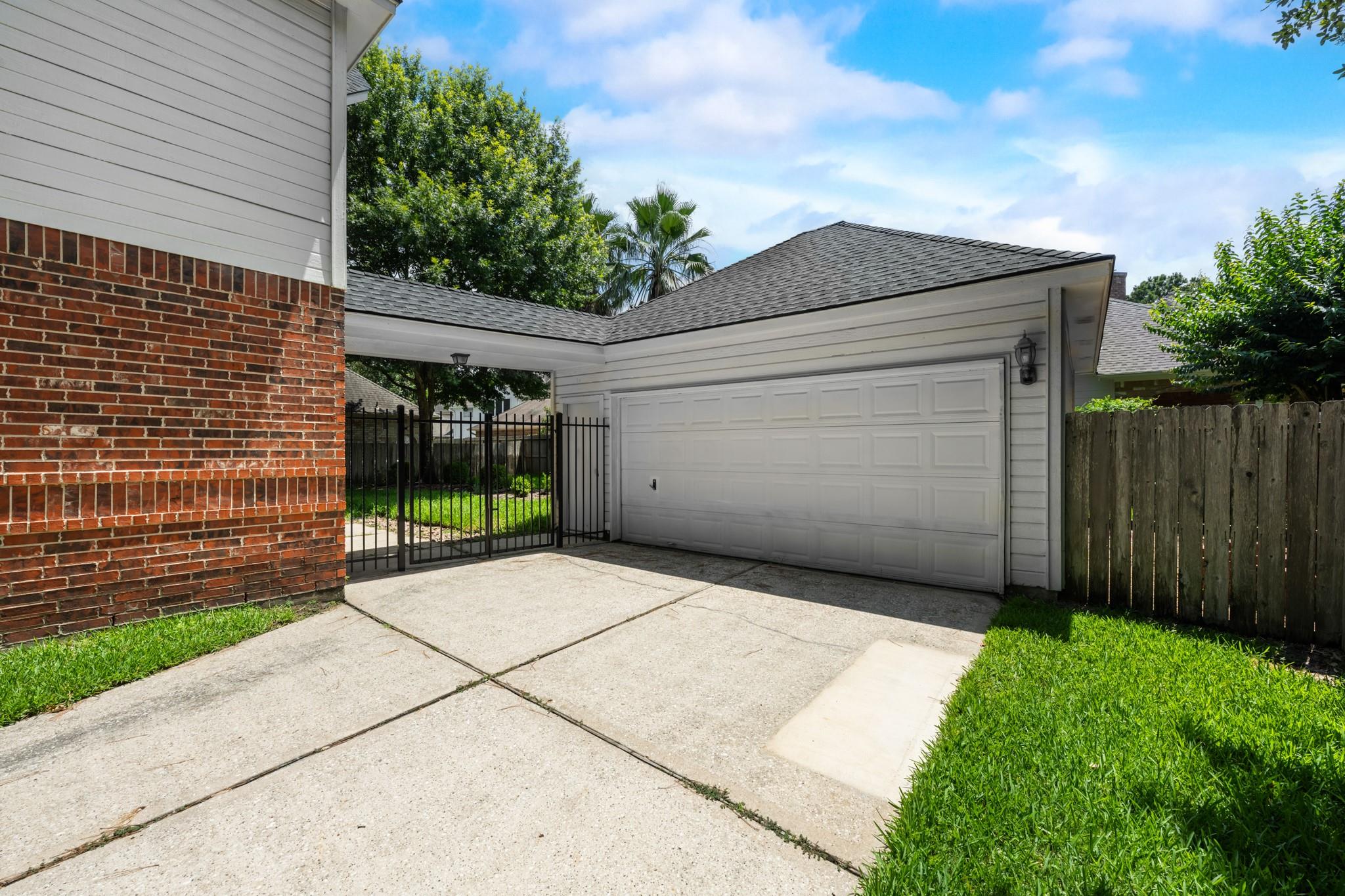 6923 Queensclub Drive