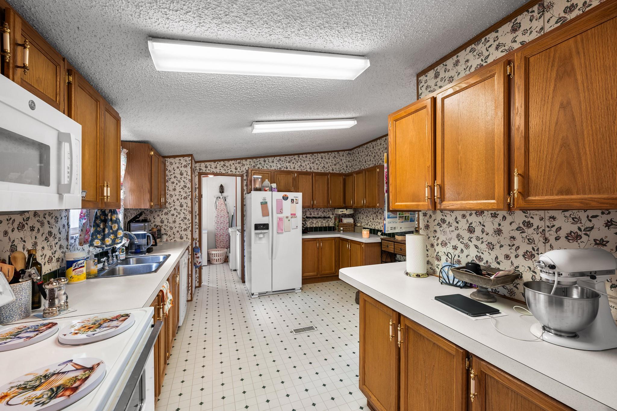 10974 Si Terry Road