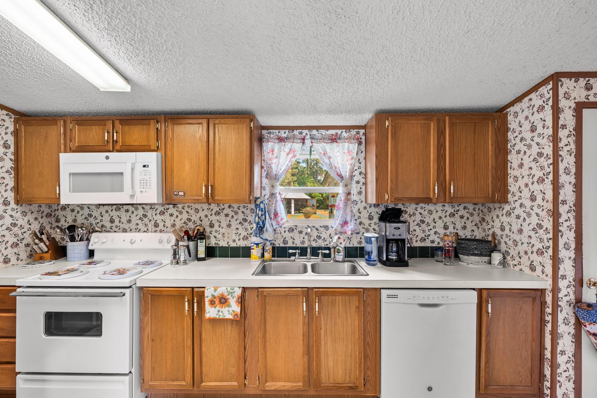 10974 Si Terry Road