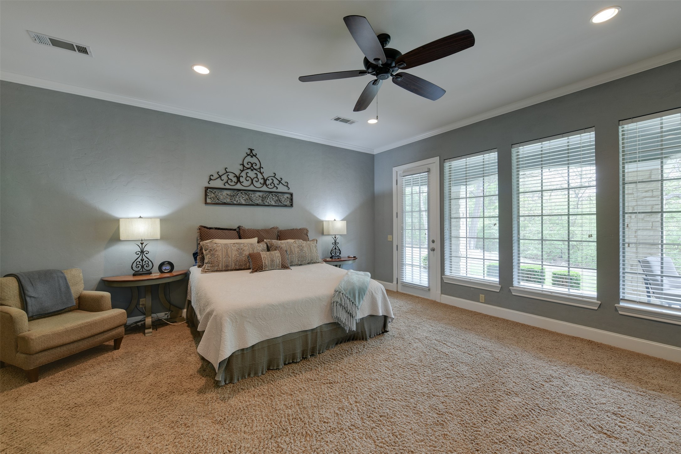3041 Keri Lane