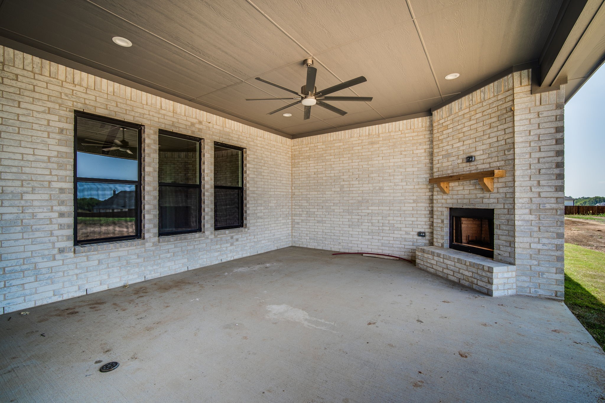 6231 Waggoner Way