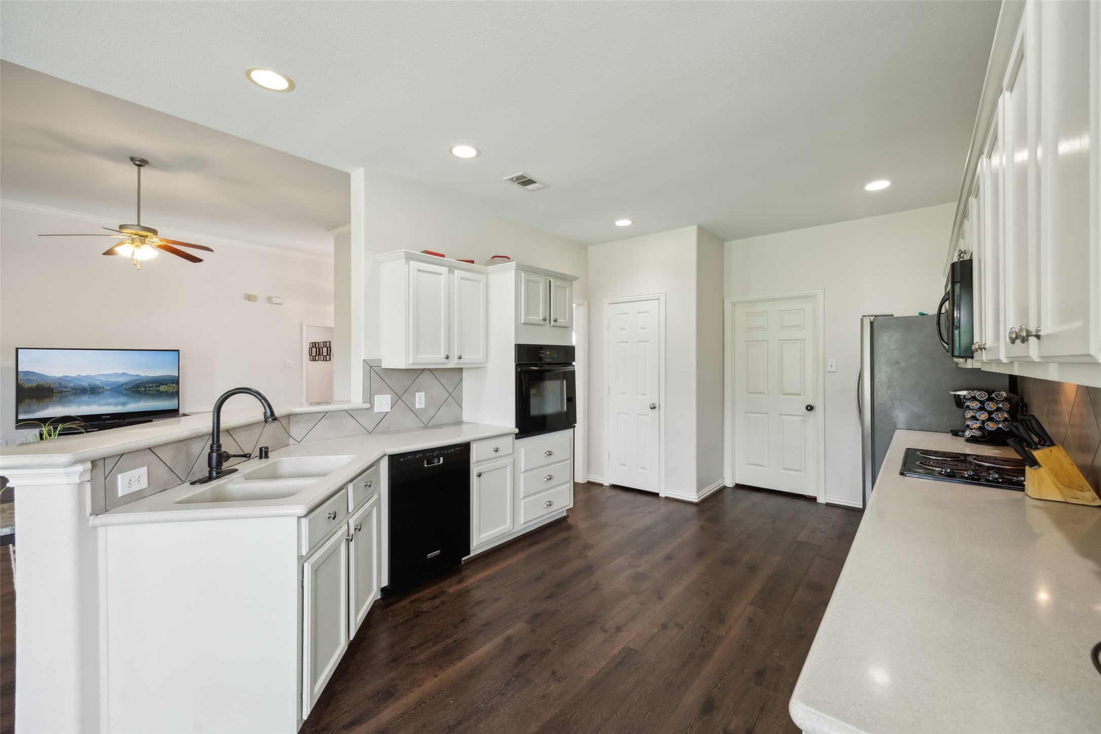 6605 Orange Blossom Drive
