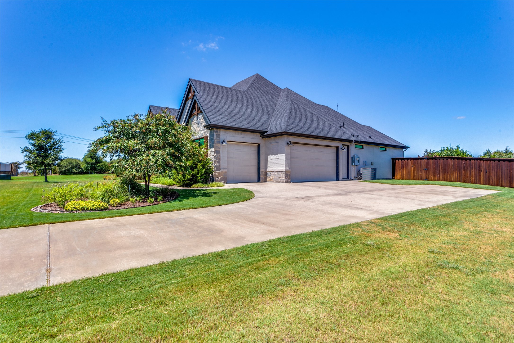 3721 Lizzy Lane