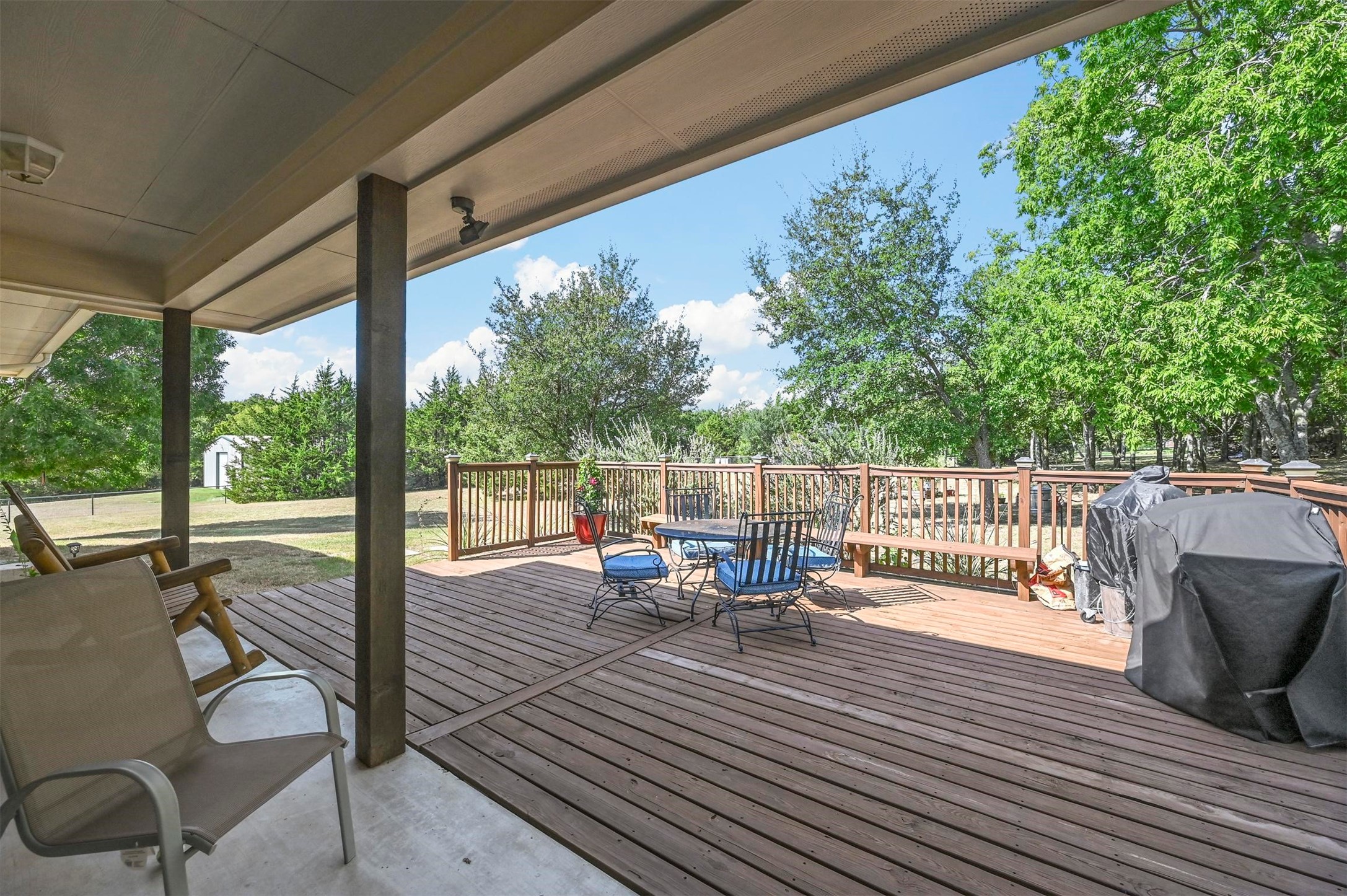1811 Ashford Lane