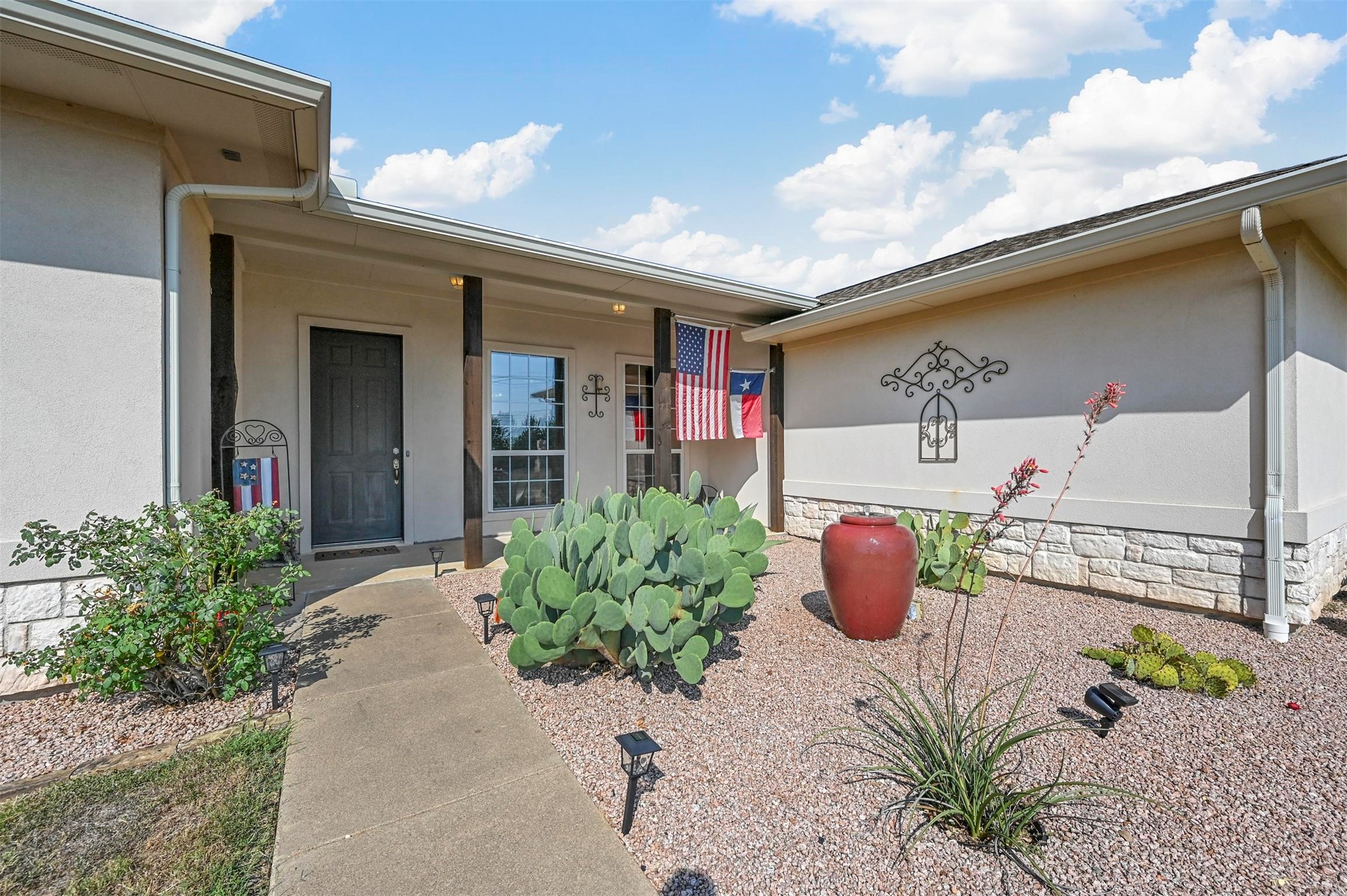 1811 Ashford Lane