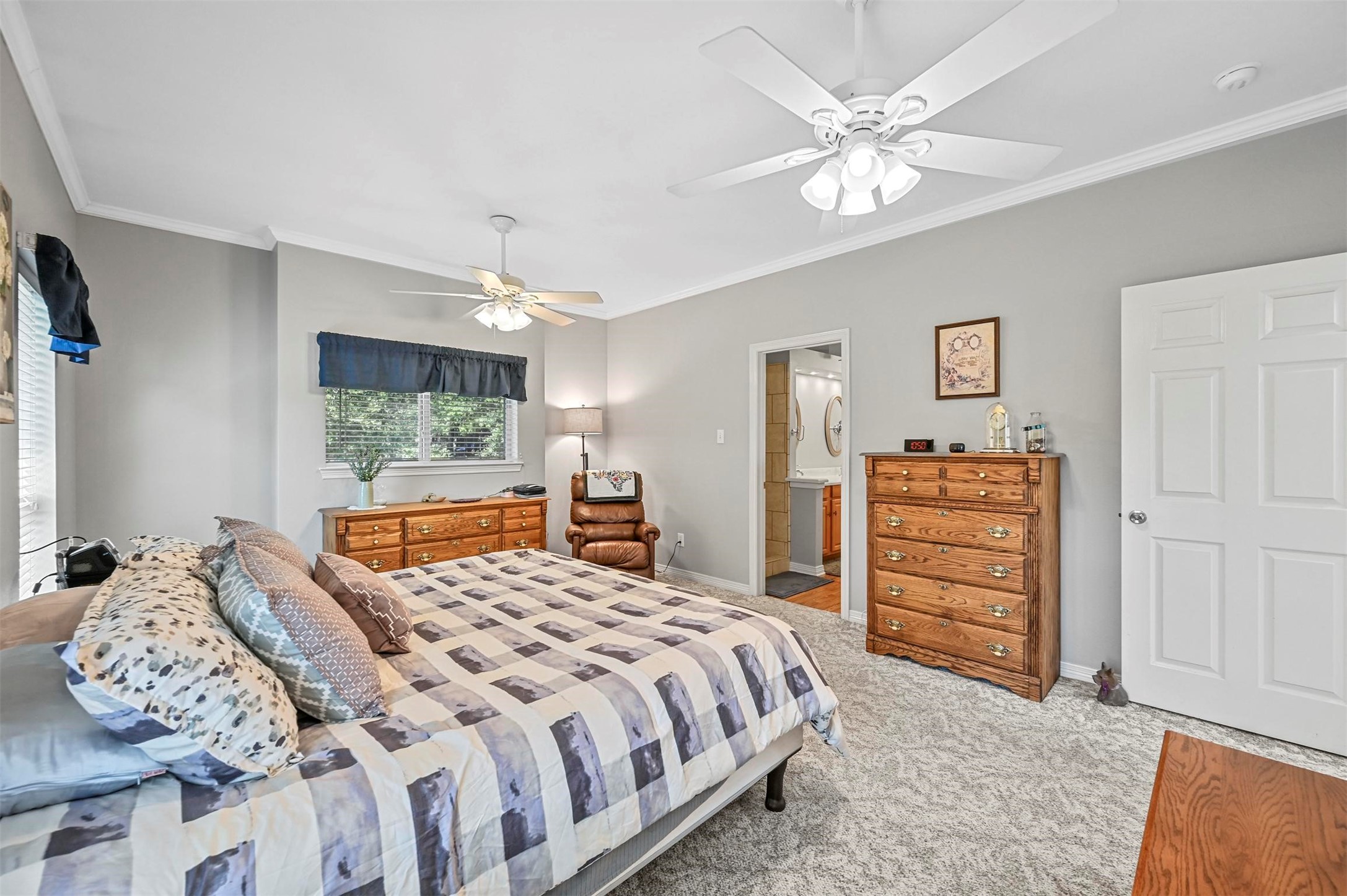 1811 Ashford Lane
