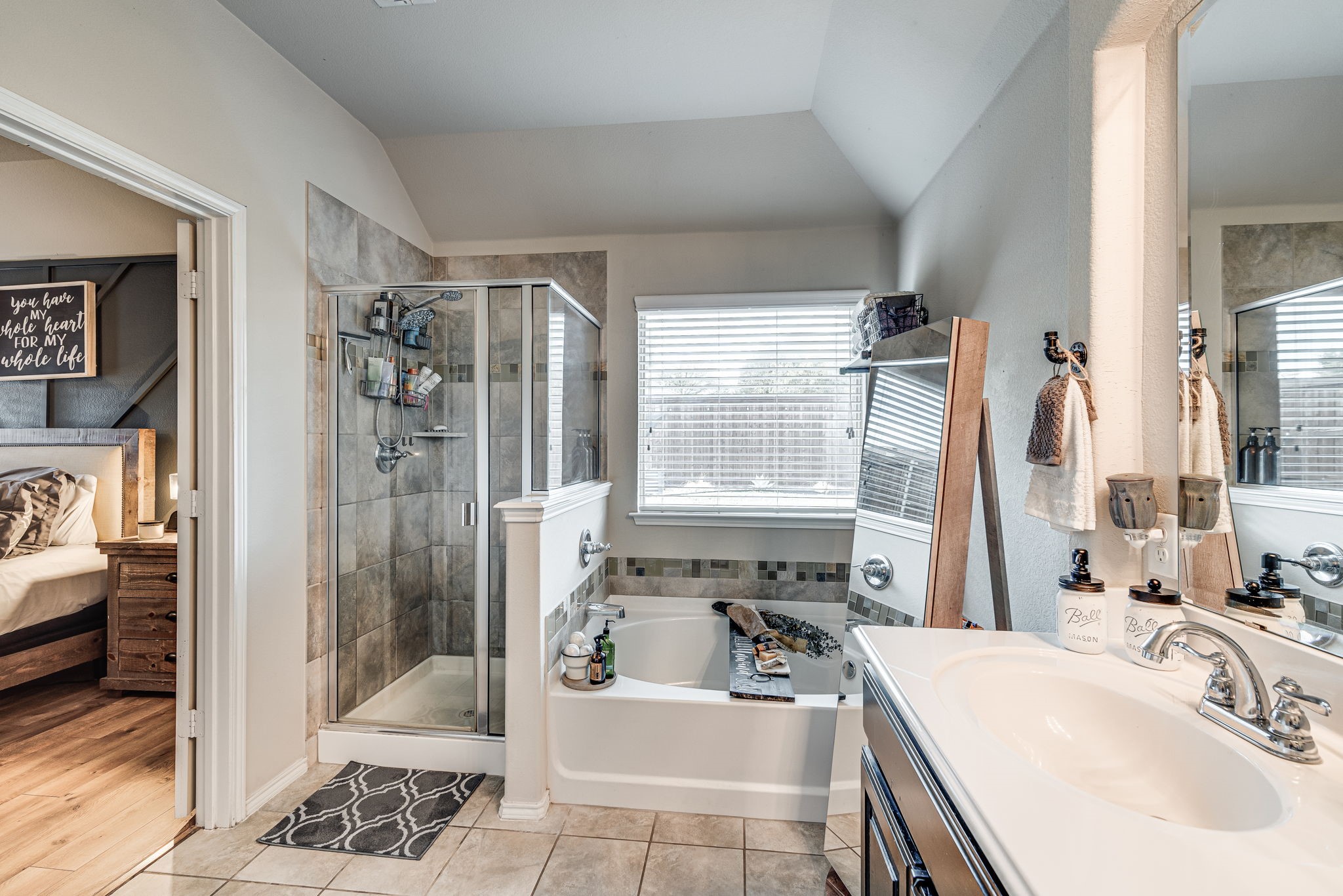 1409 Meadow Lark Lane