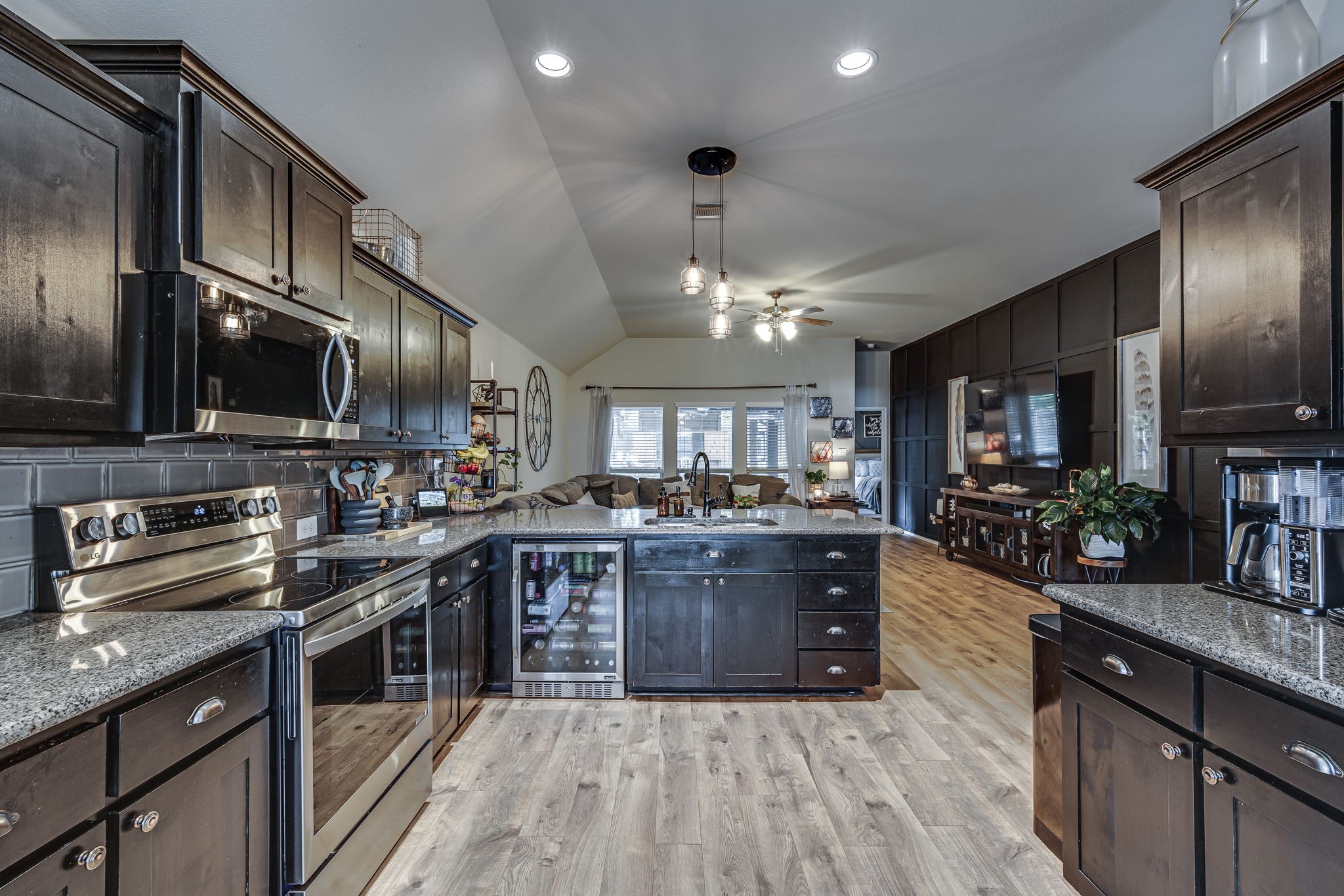 1409 Meadow Lark Lane