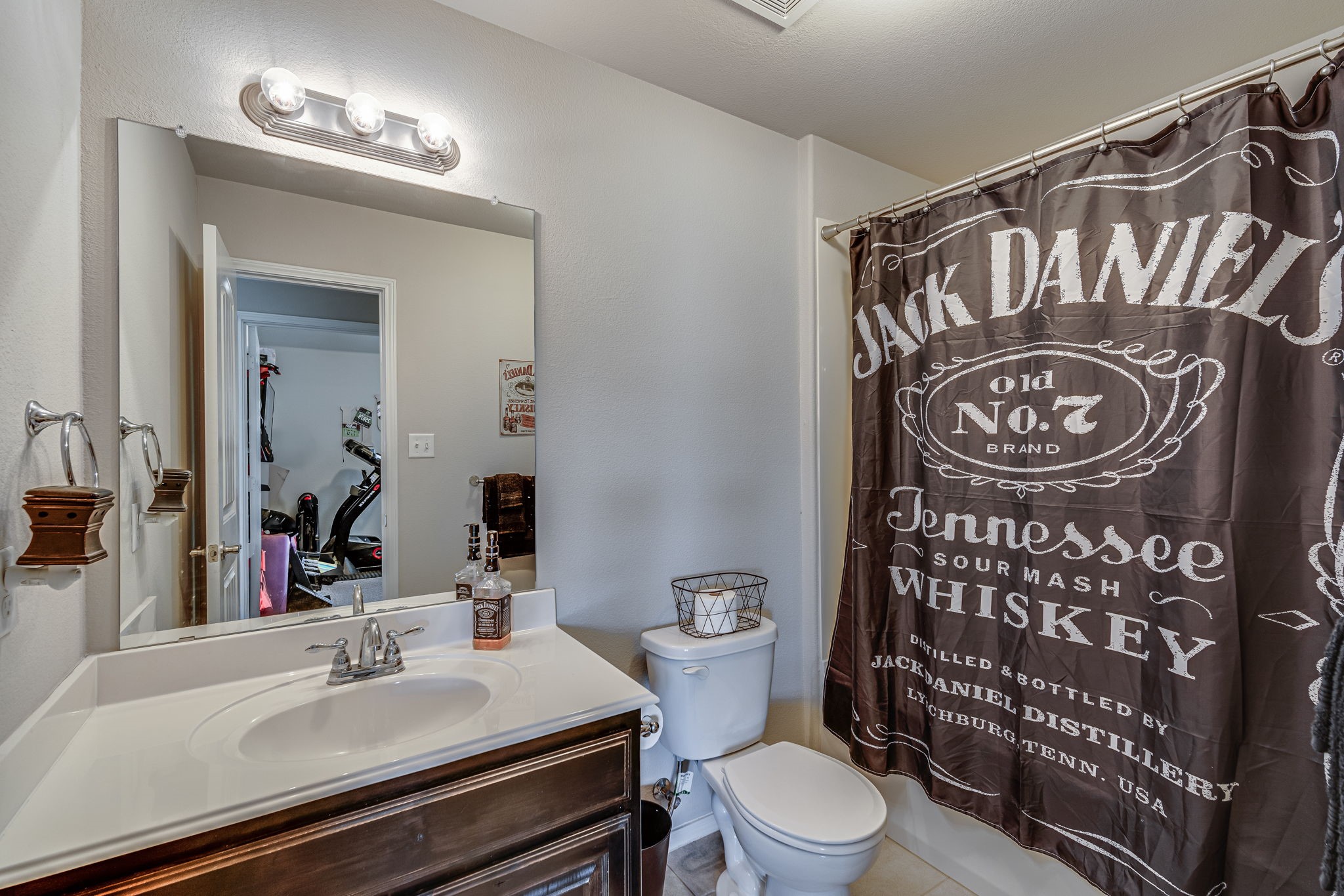1409 Meadow Lark Lane