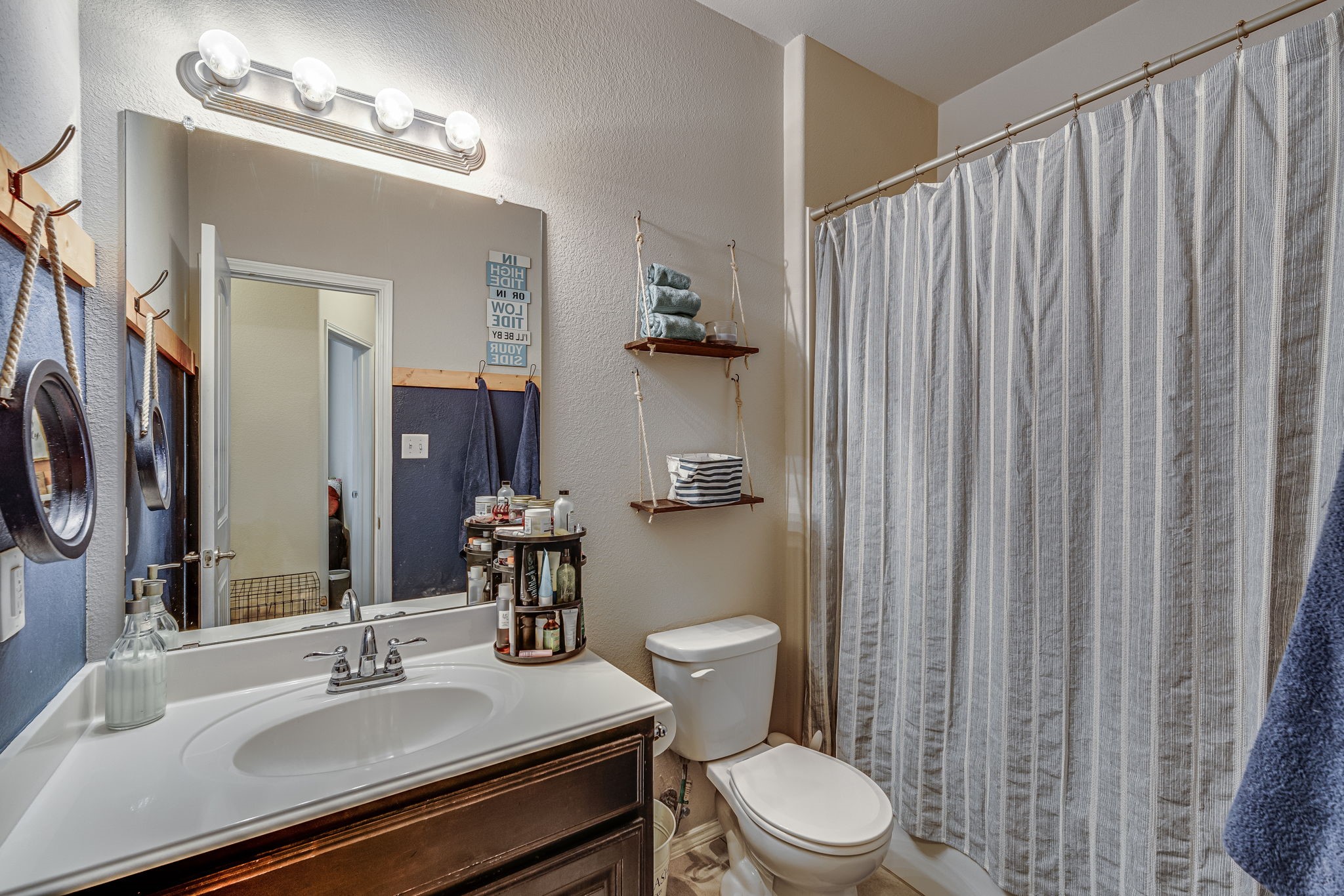 1409 Meadow Lark Lane