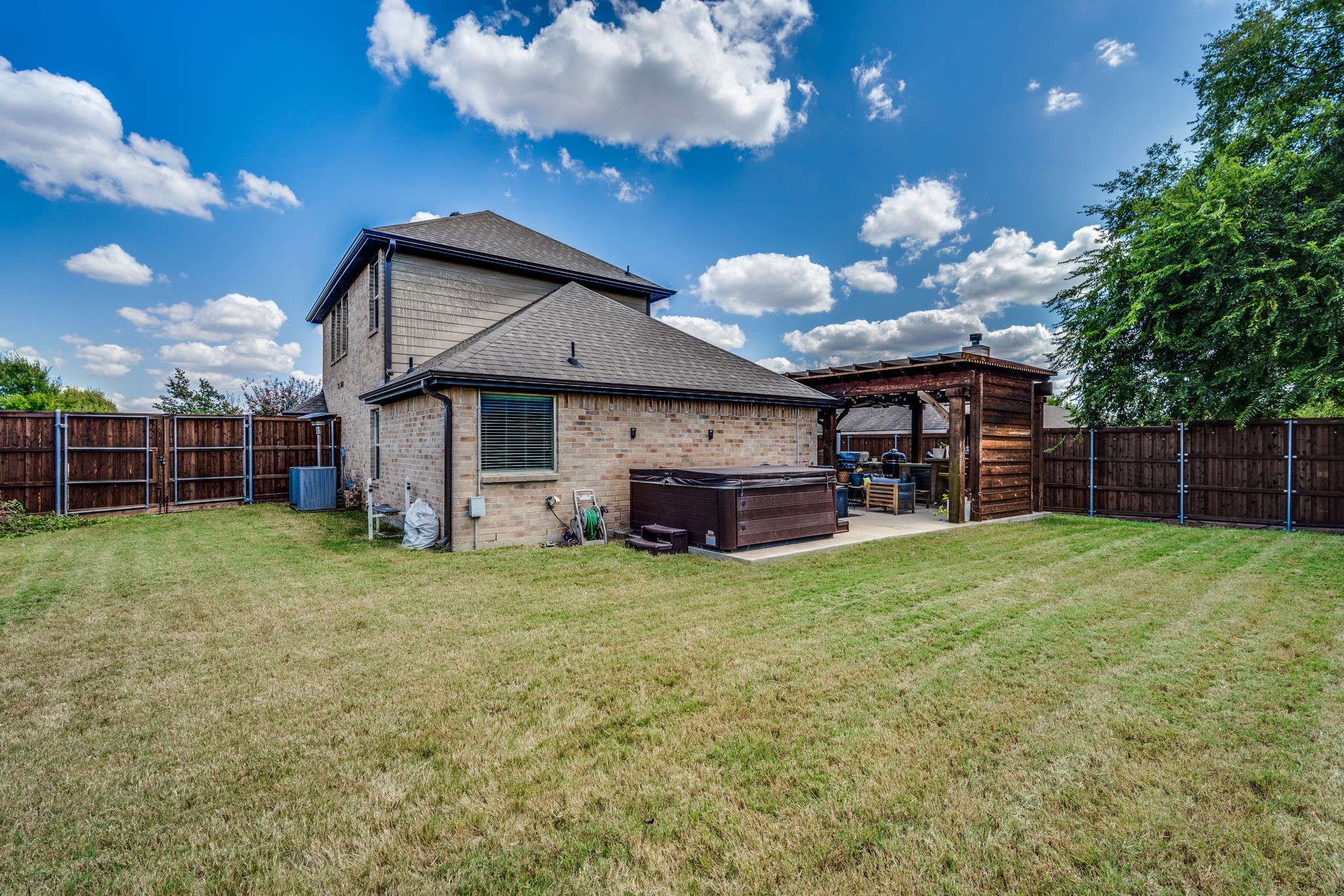 1409 Meadow Lark Lane