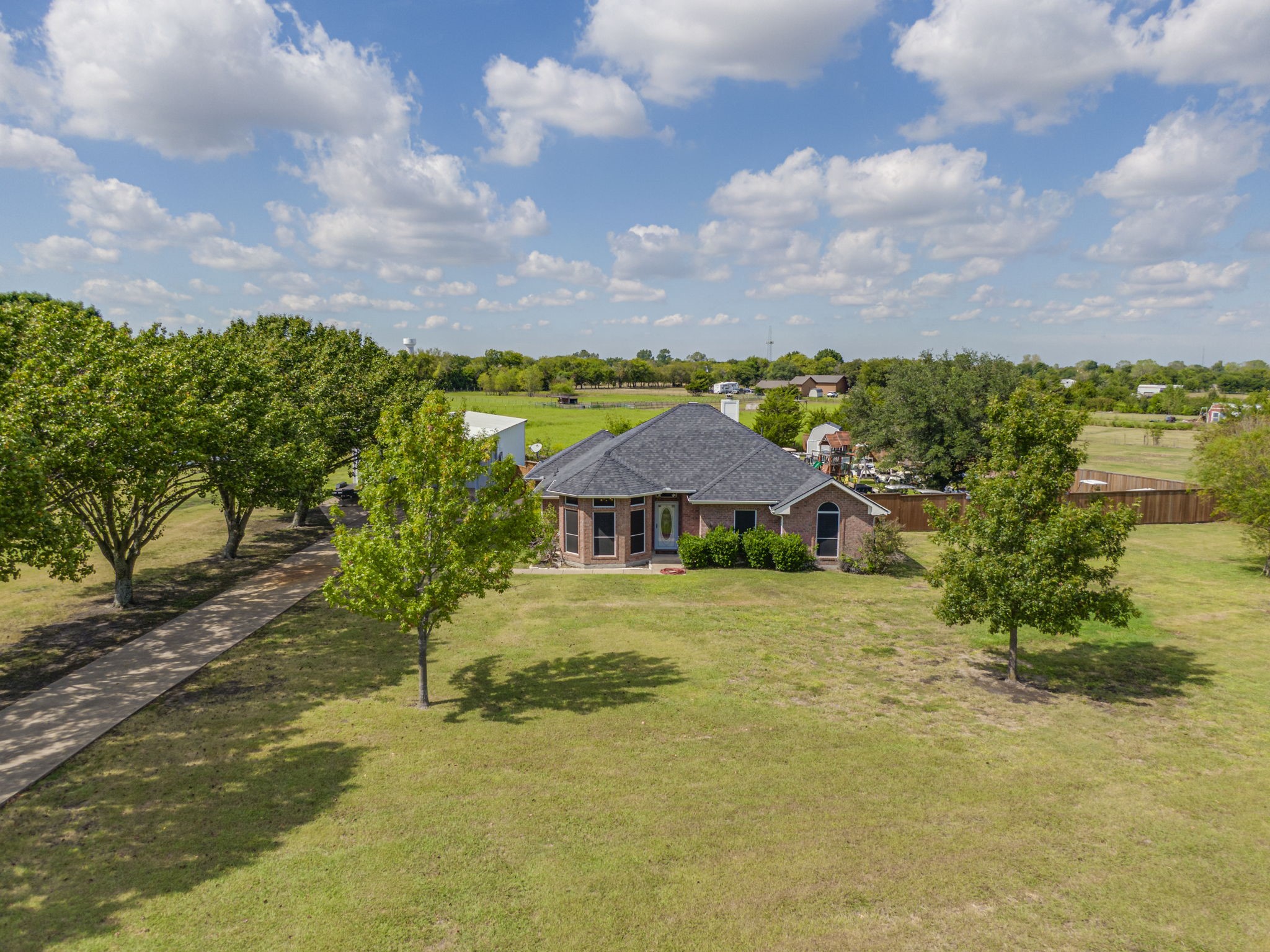 219 Ridge Oak Drive