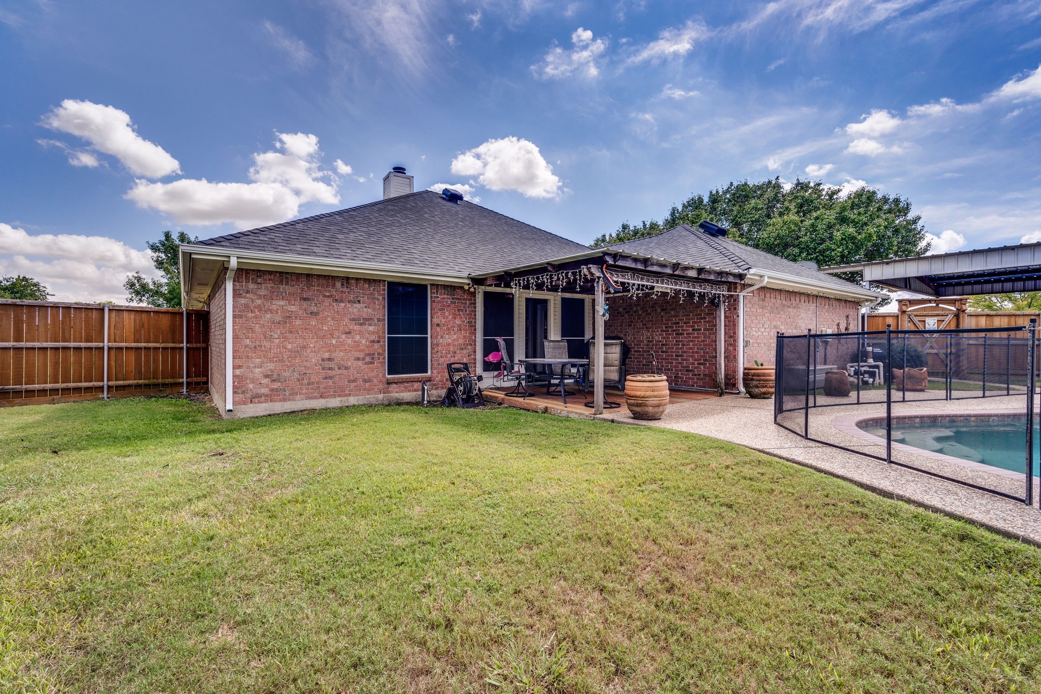 219 Ridge Oak Drive