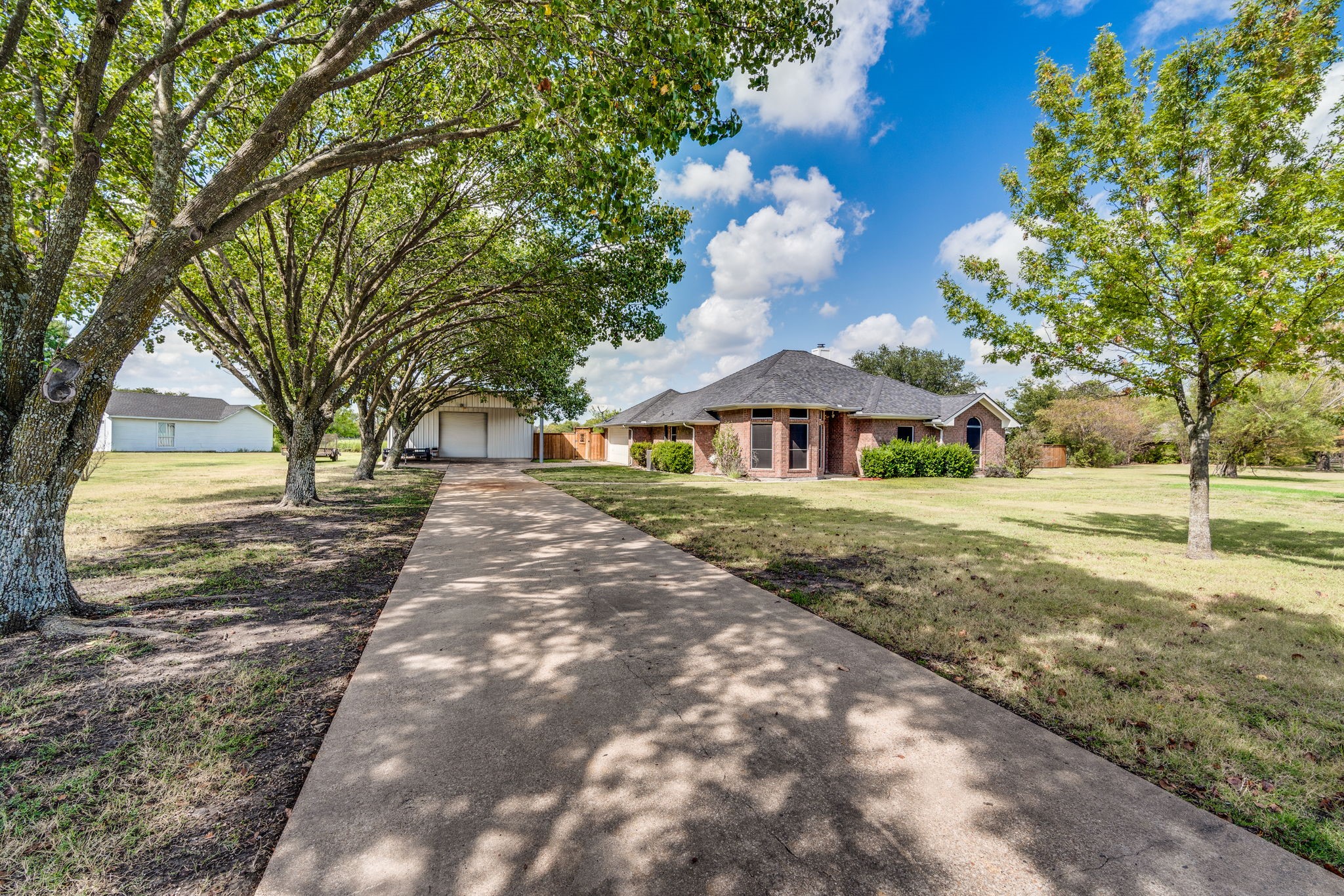 219 Ridge Oak Drive