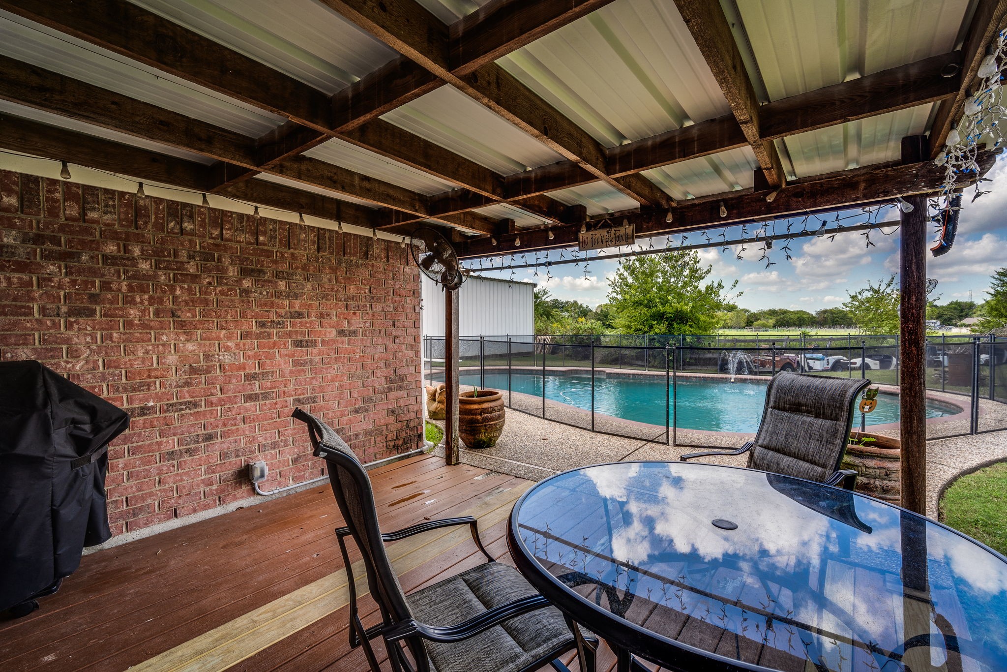 219 Ridge Oak Drive