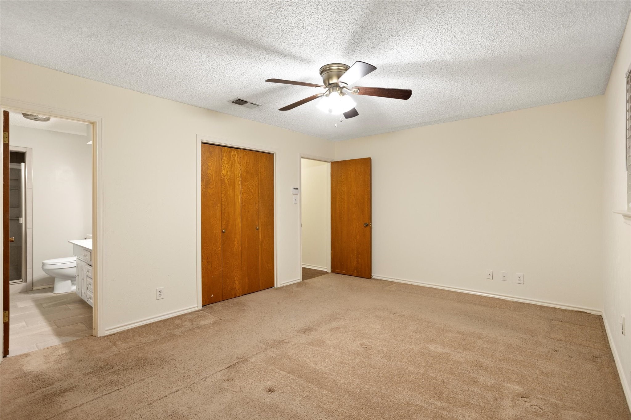 1601 Little Creek Drive