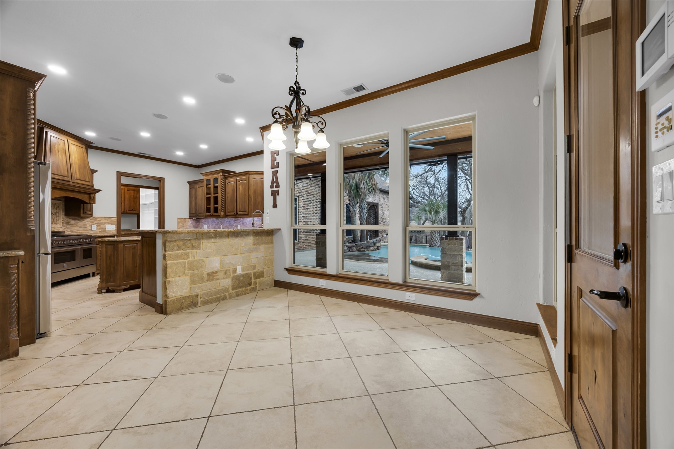 5010 Monroe Drive