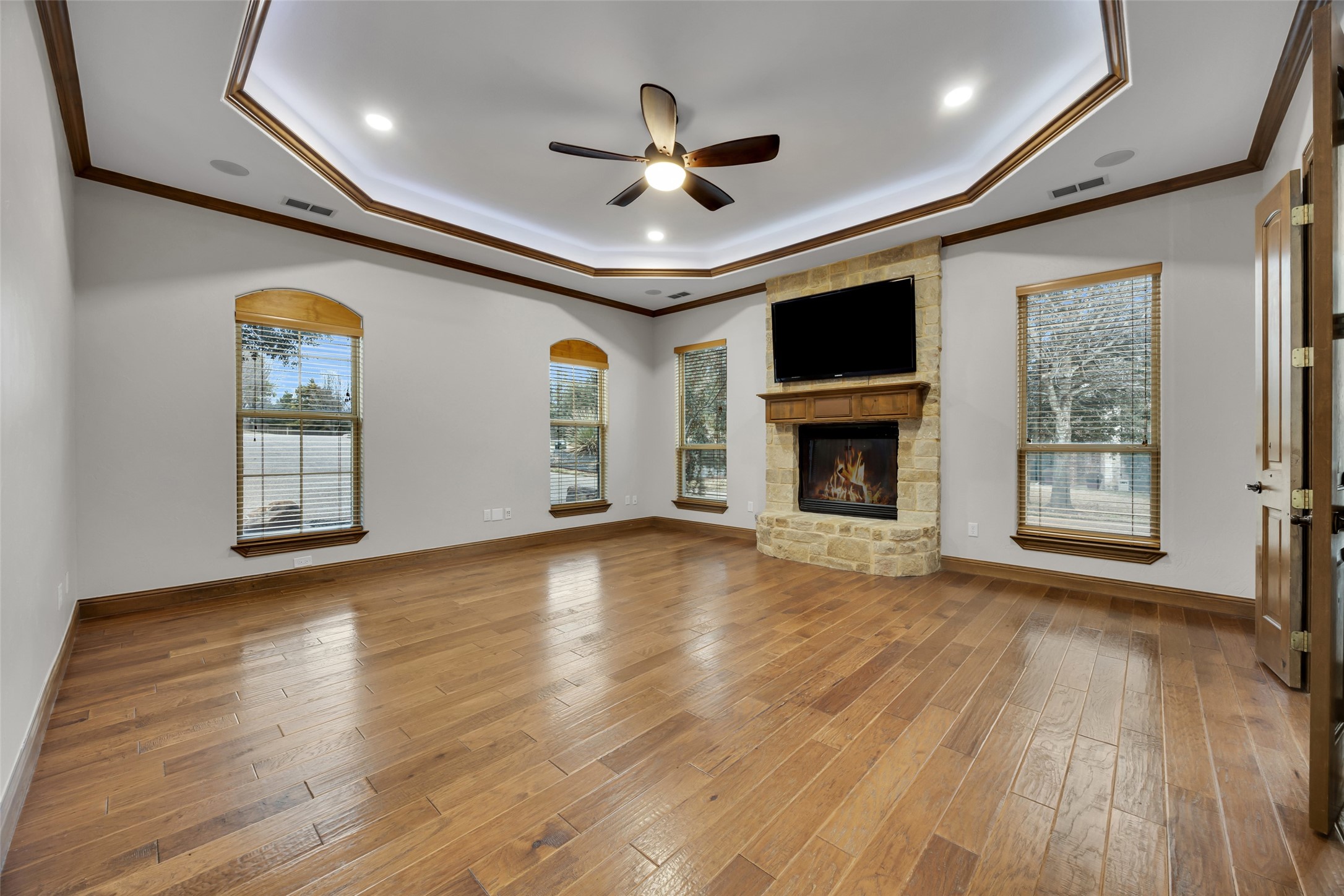 5010 Monroe Drive