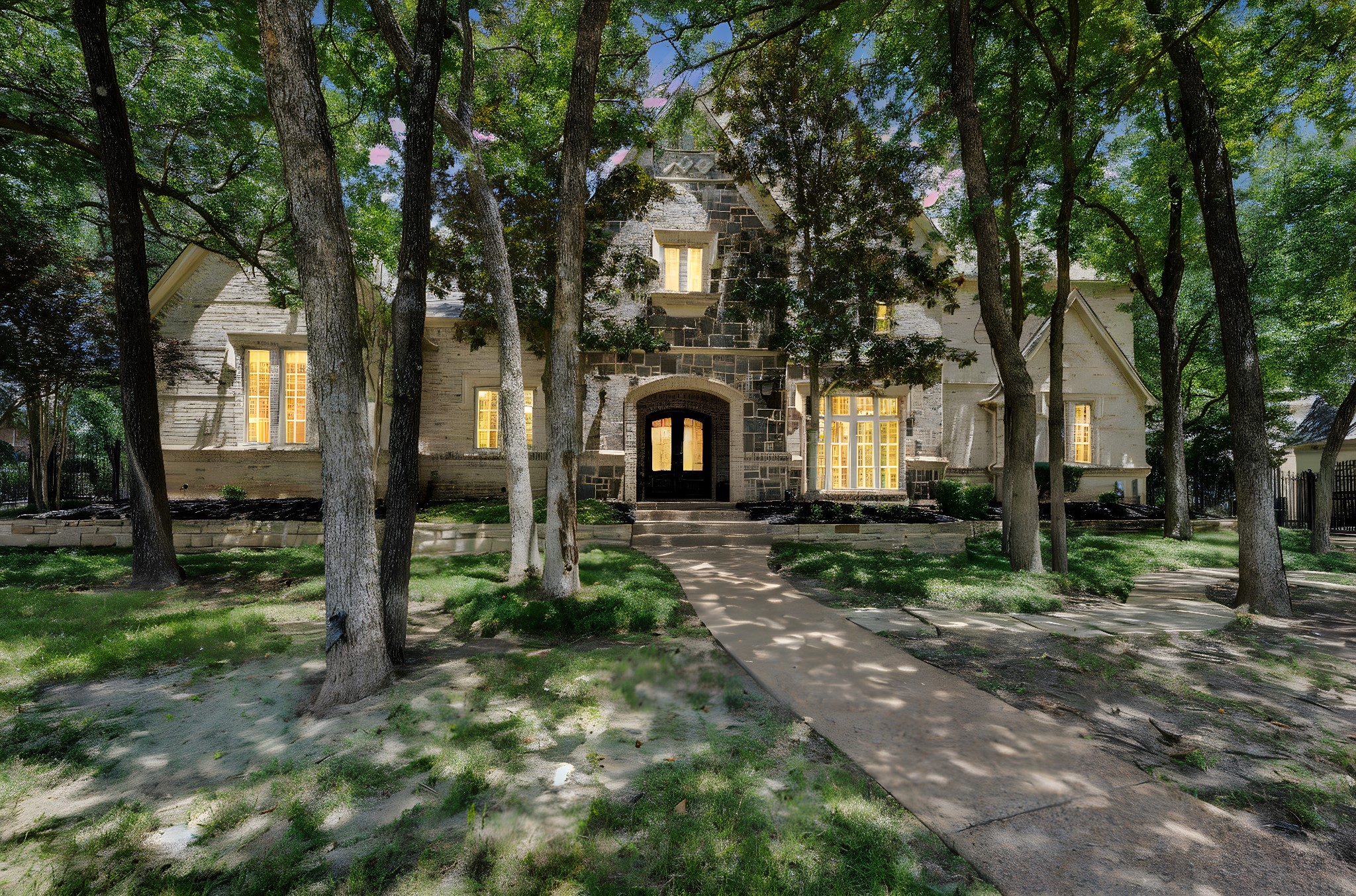 4009 Southfork Road
