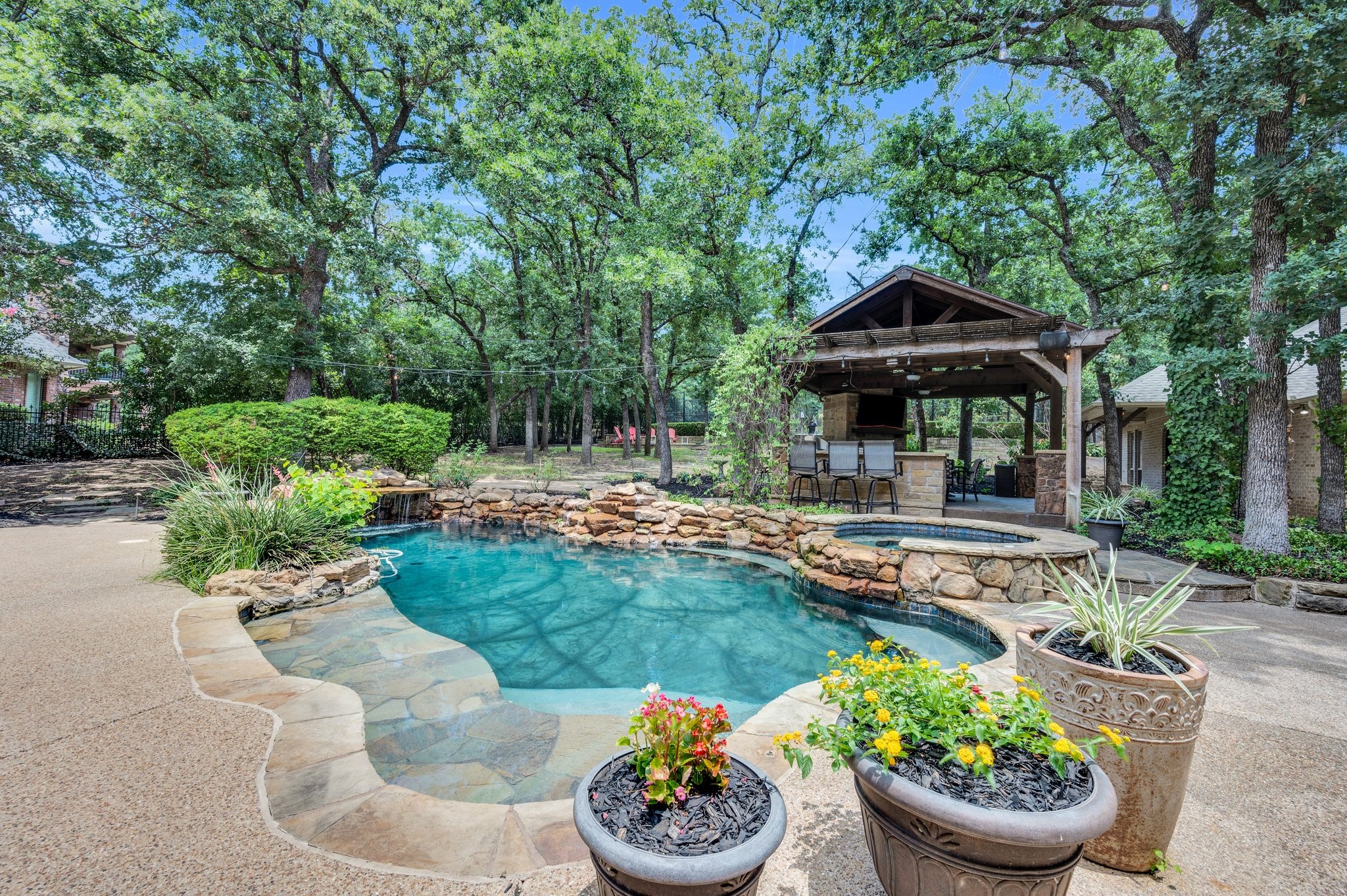 4009 Southfork Road