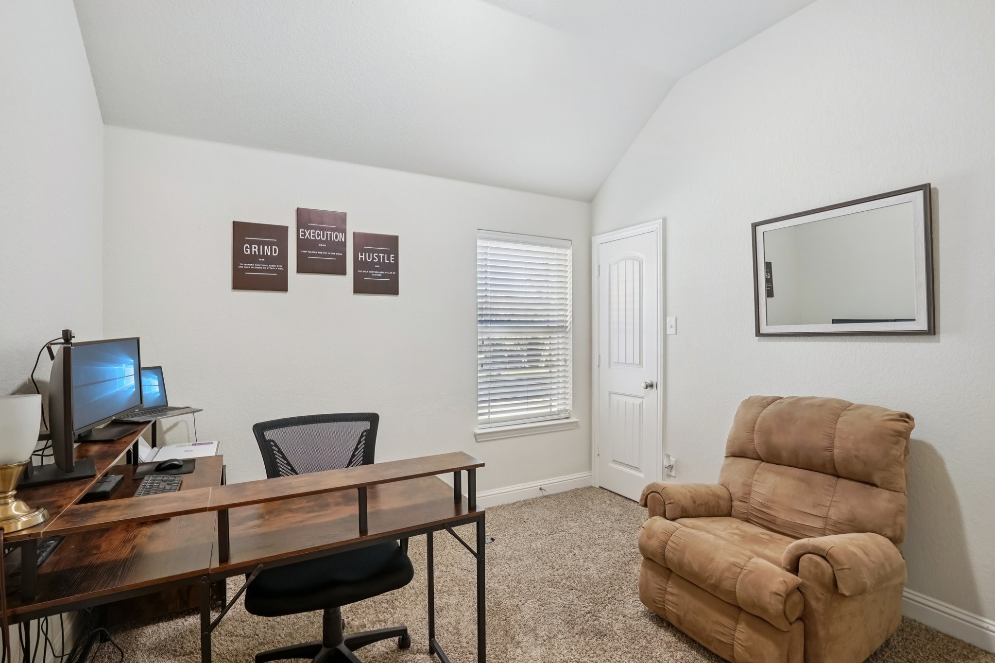 500 Nightinggale Lane